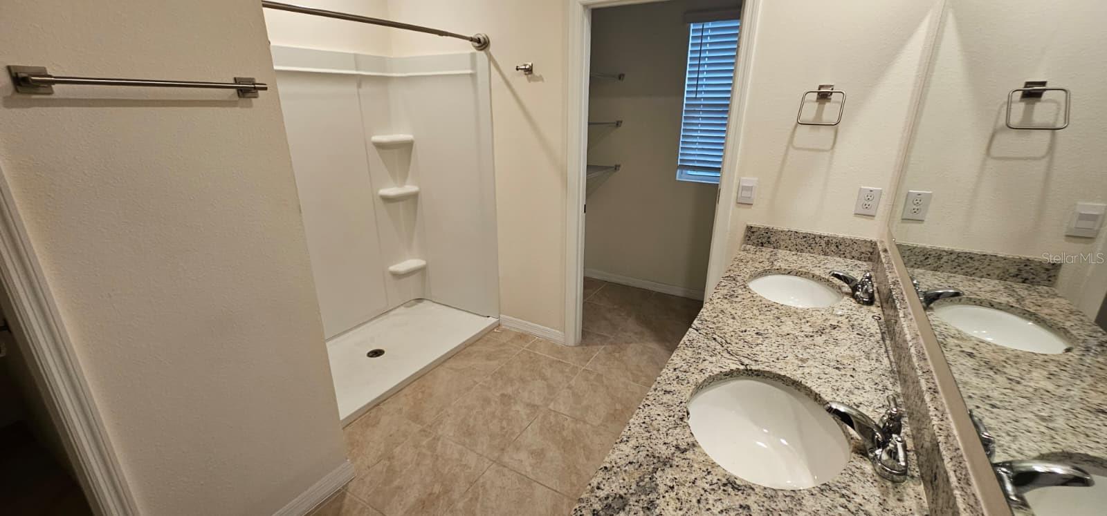 SUMMERLY - Residential Lease