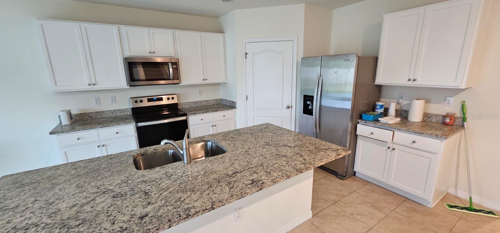SUMMERLY - Residential Lease