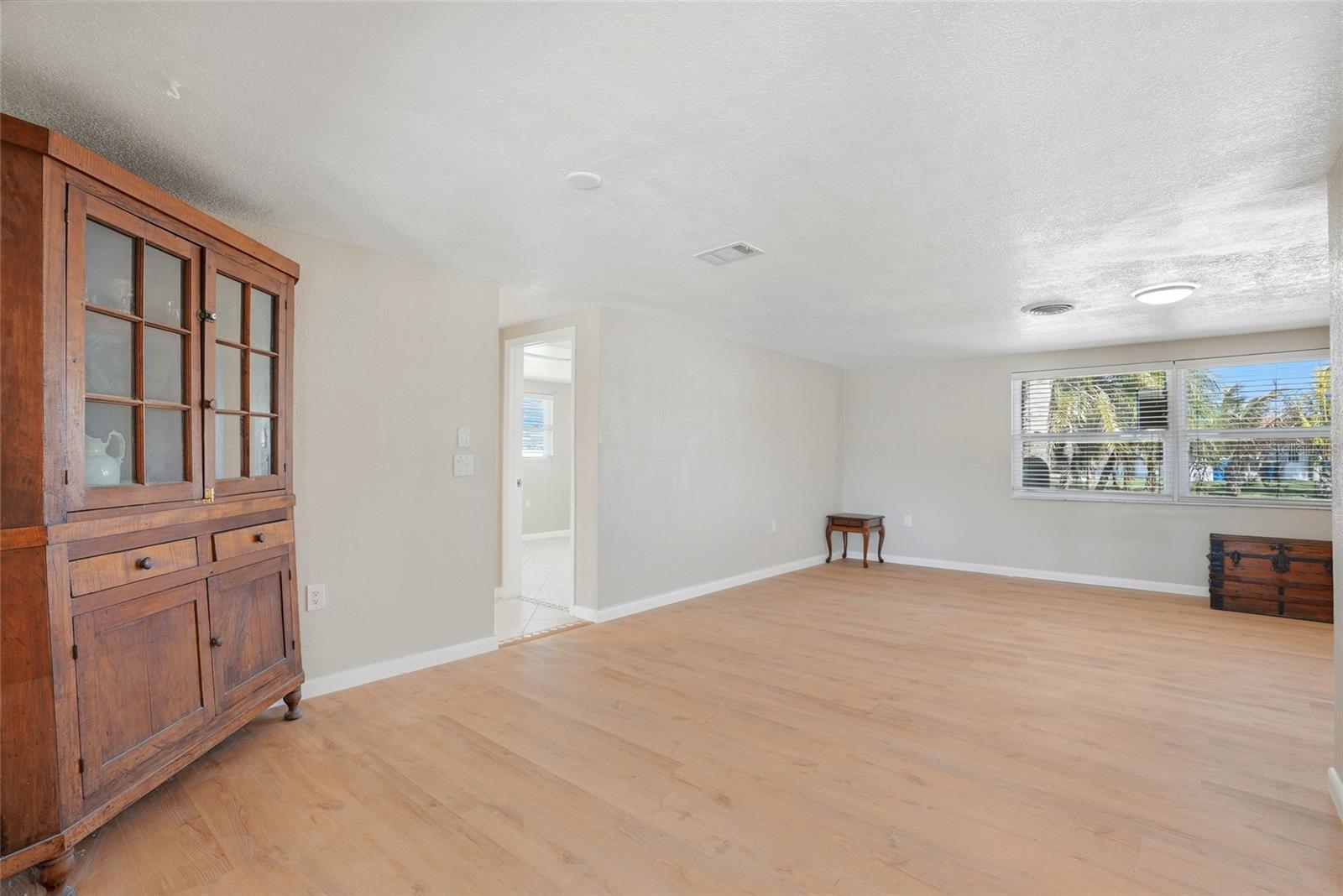 FLOR A MAR - Residential