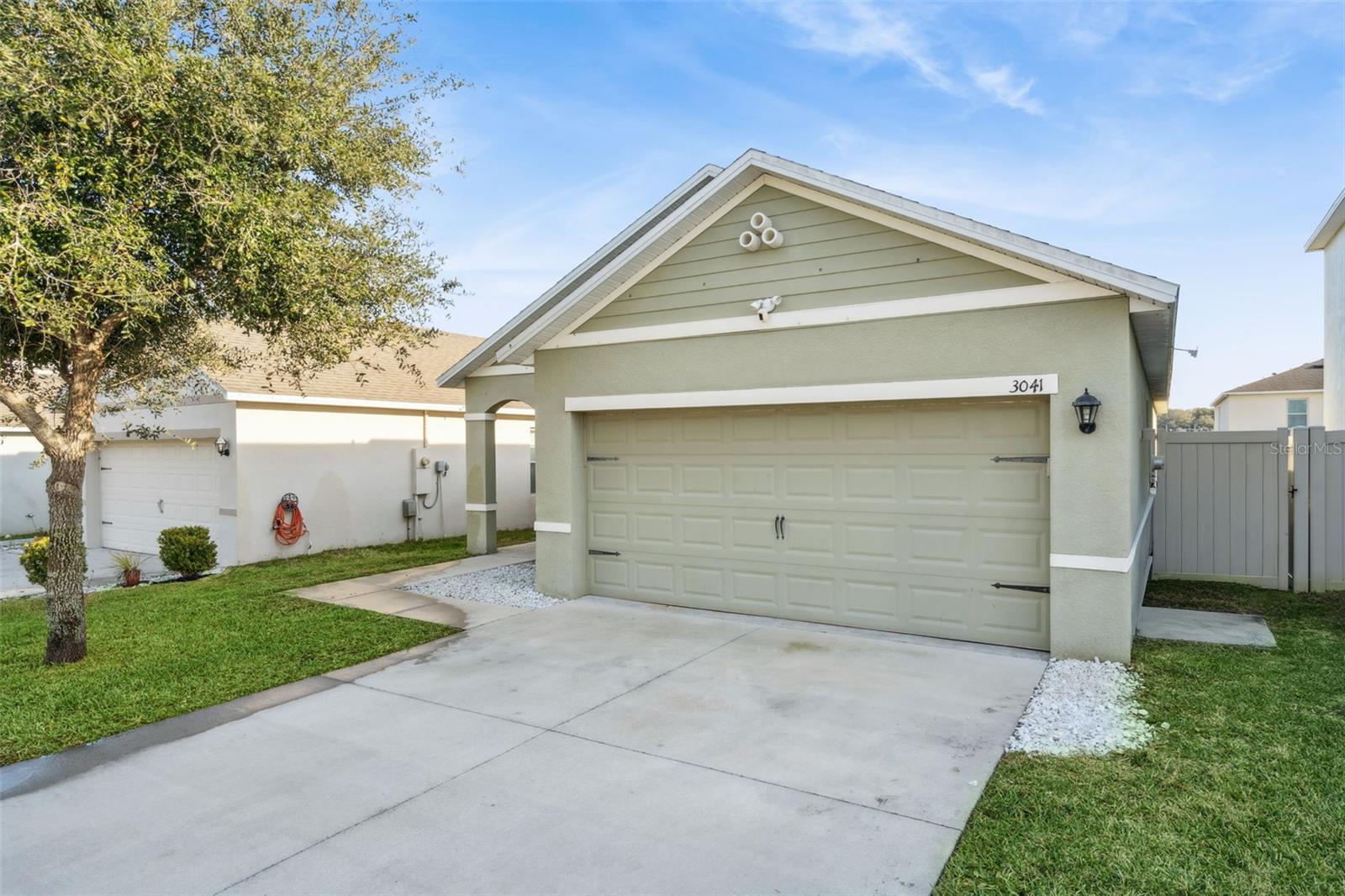 OAK TRAIL RESERVE - Residential