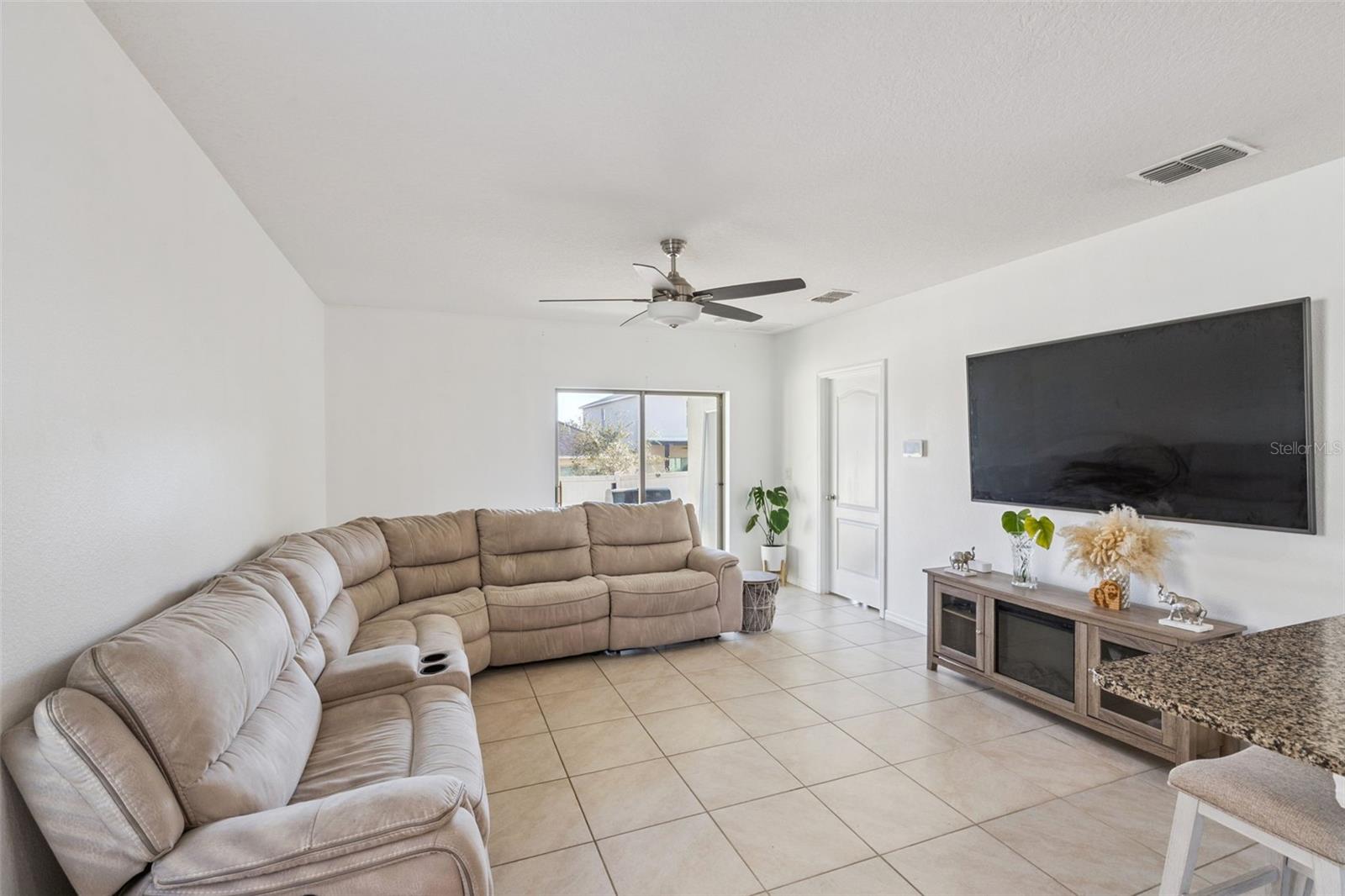 OAK TRAIL RESERVE - Residential