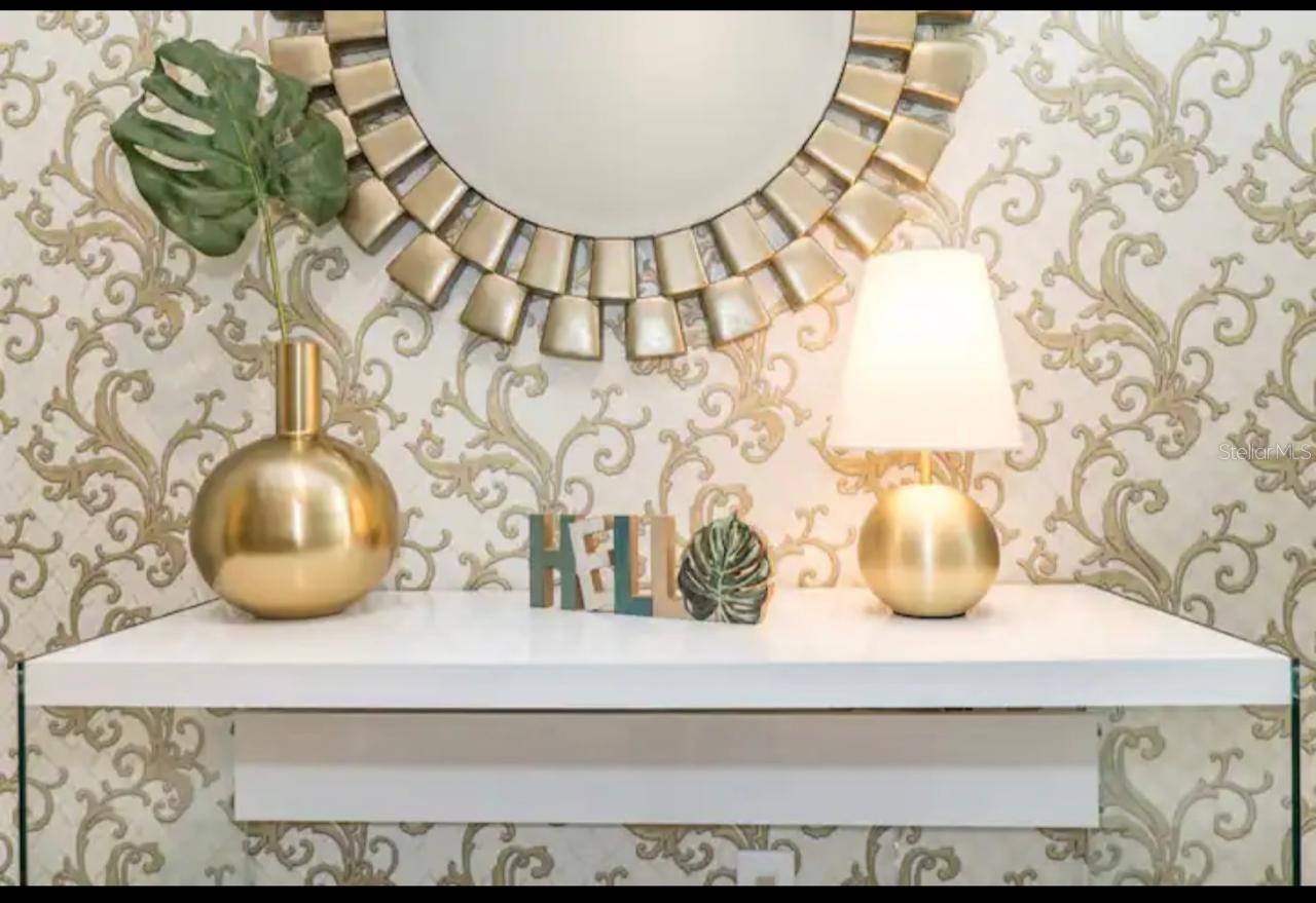 1870 SAWYER PALM PLACE