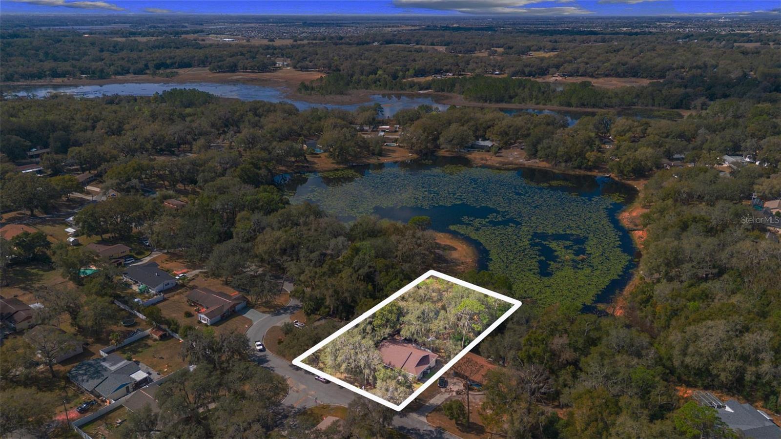 WOODLAND HILLS - Residential