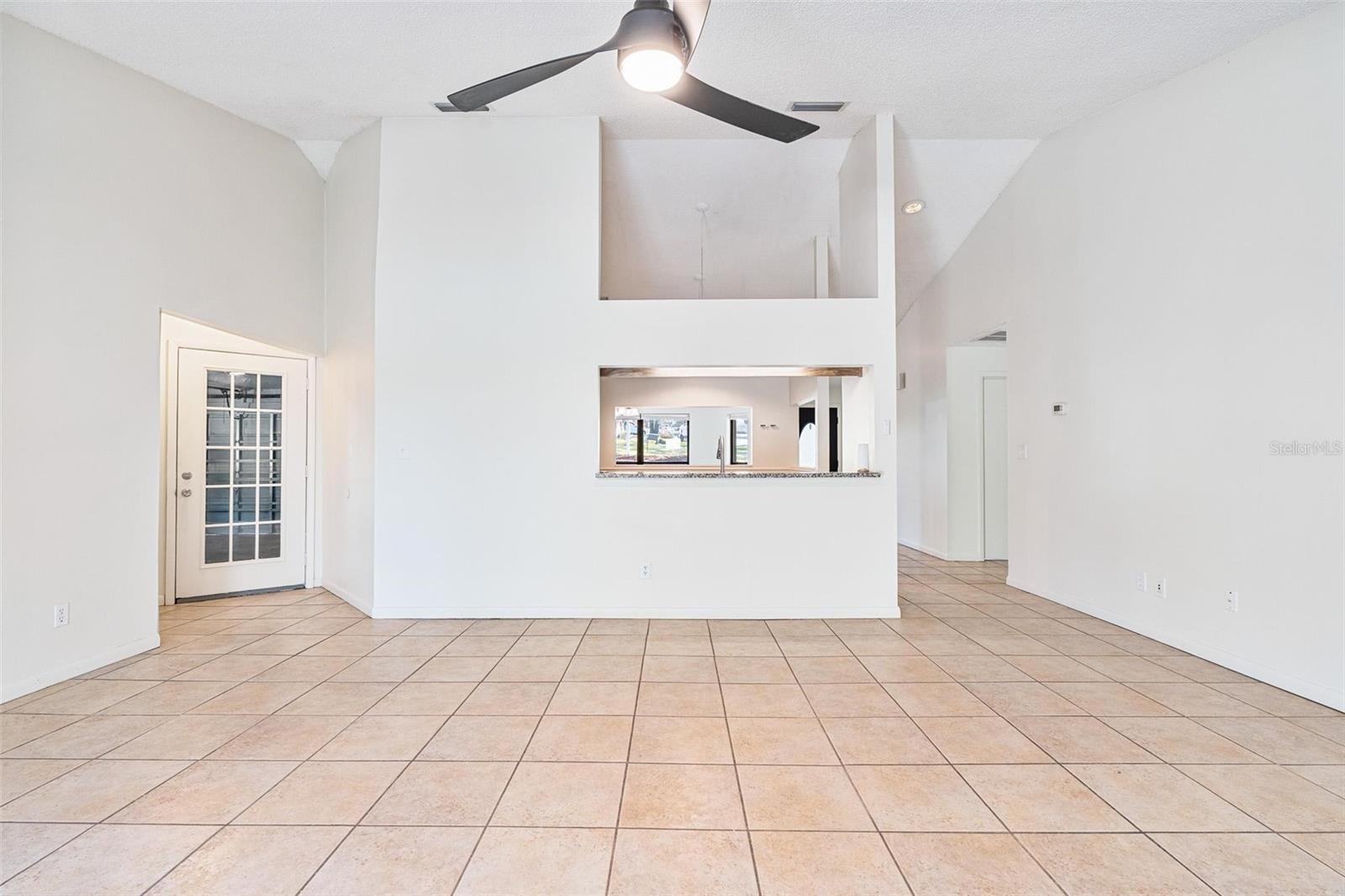 WOODLAND HILLS - Residential