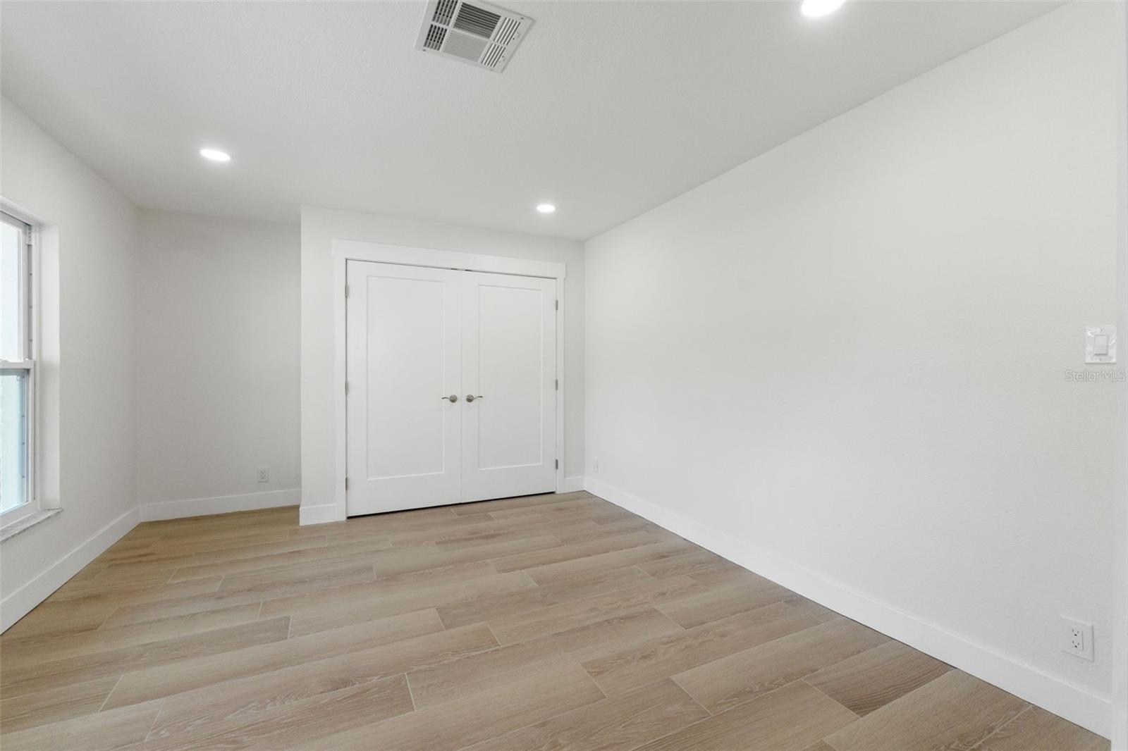 TANGLEWOOD - Residential