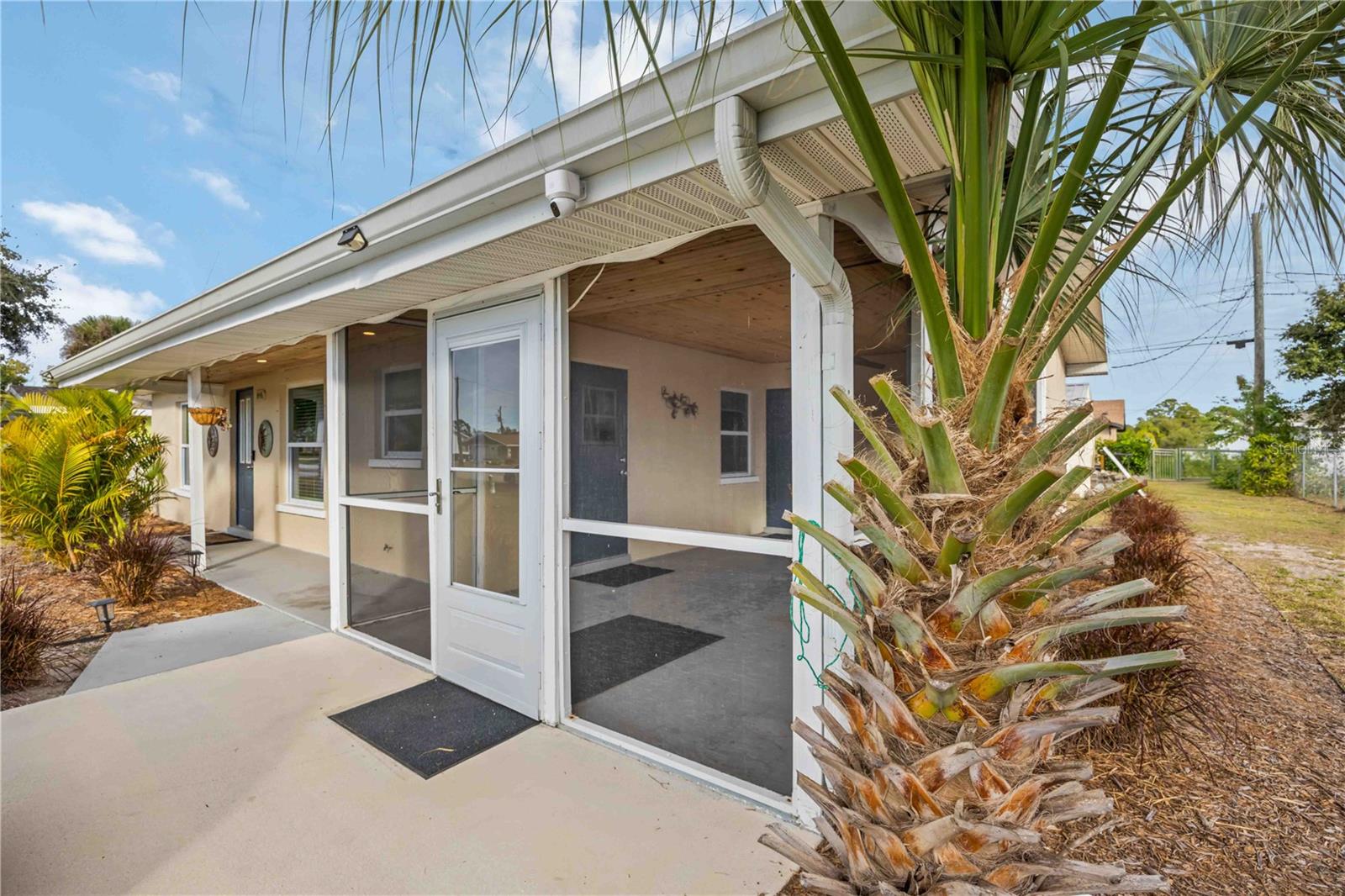 1446 SAINT CLAIR ROAD