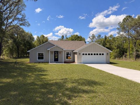 Photo of 12584 SW 90 Place, Dunnellon, FL 34432 (MLS # OM715163)