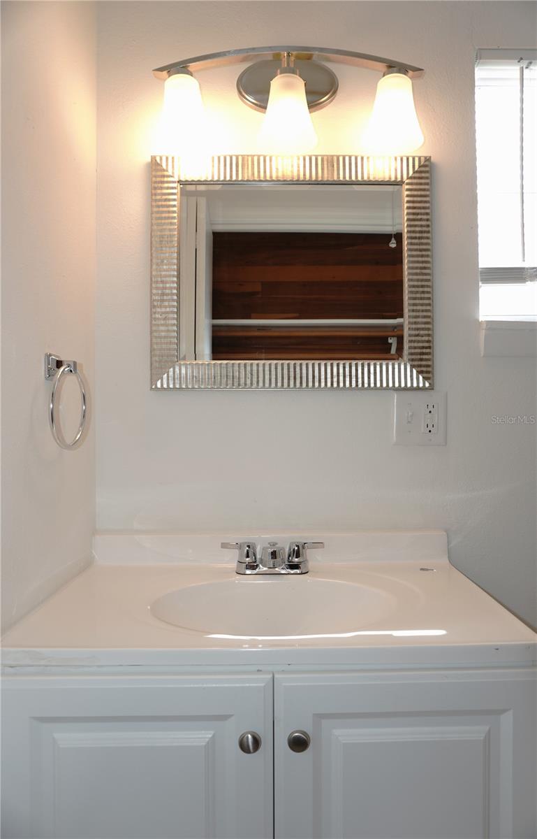 MIDWAY ACRES - Residential