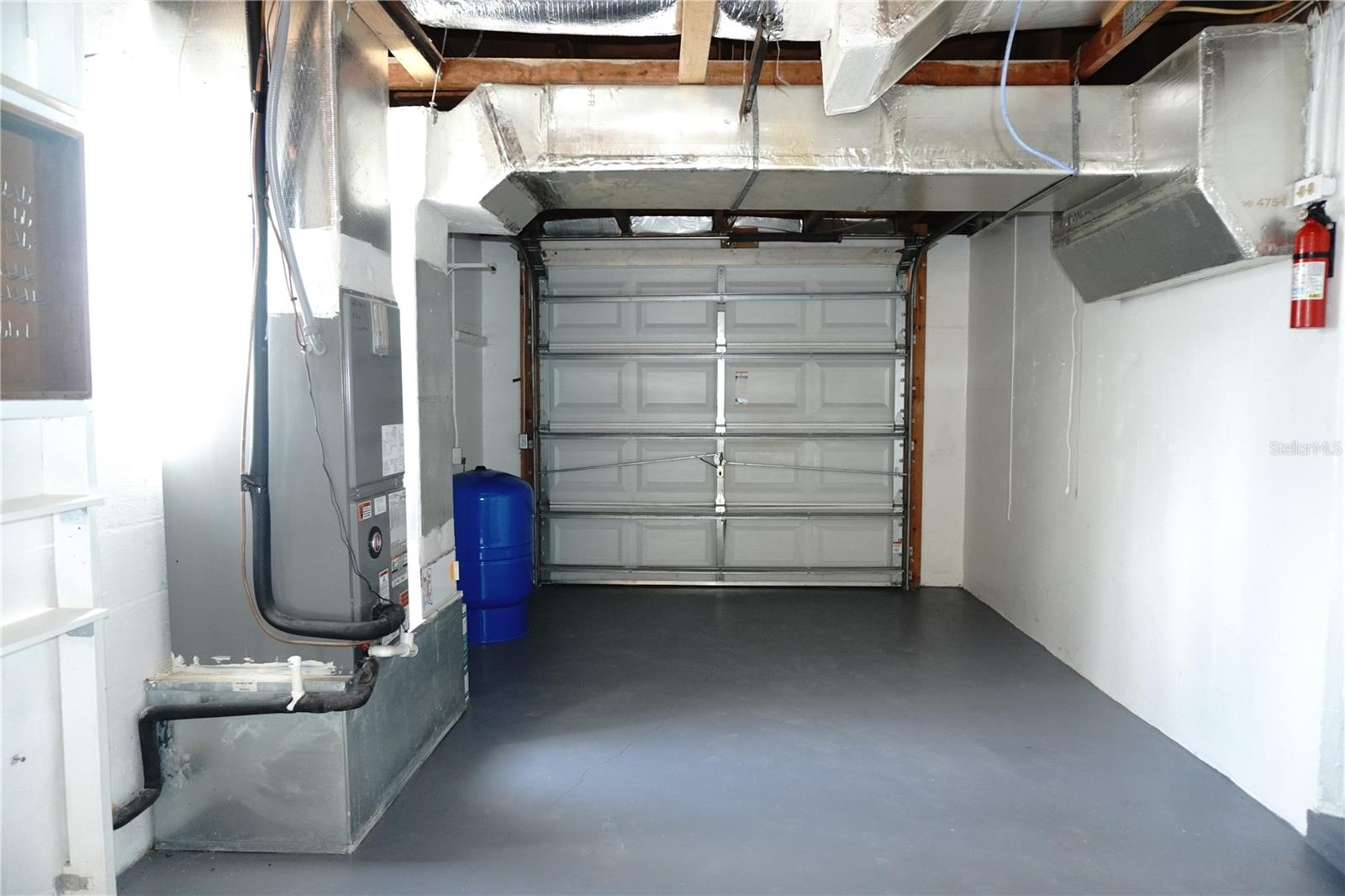 MIDWAY ACRES - Residential