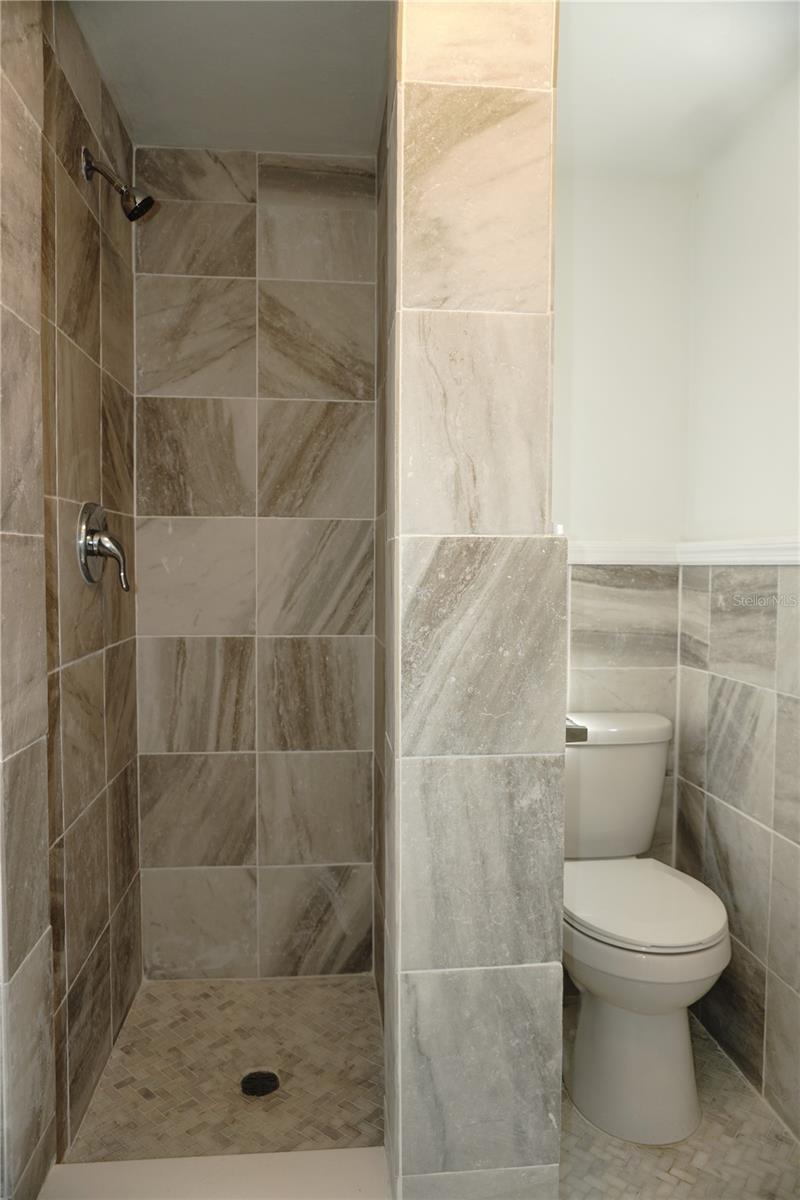 MIDWAY ACRES - Residential