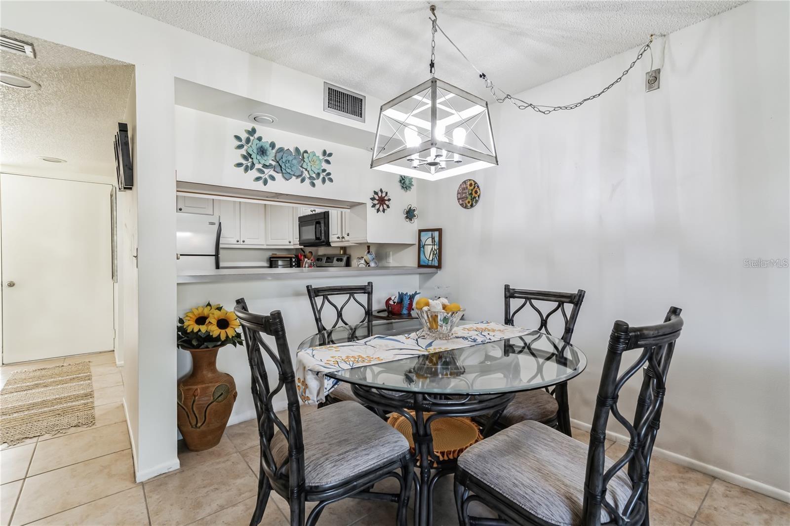 PINEBROOK HOLLOW - Residential