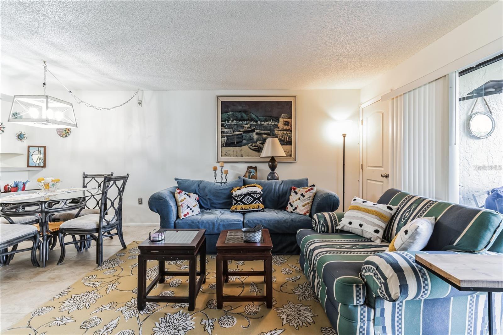 PINEBROOK HOLLOW - Residential