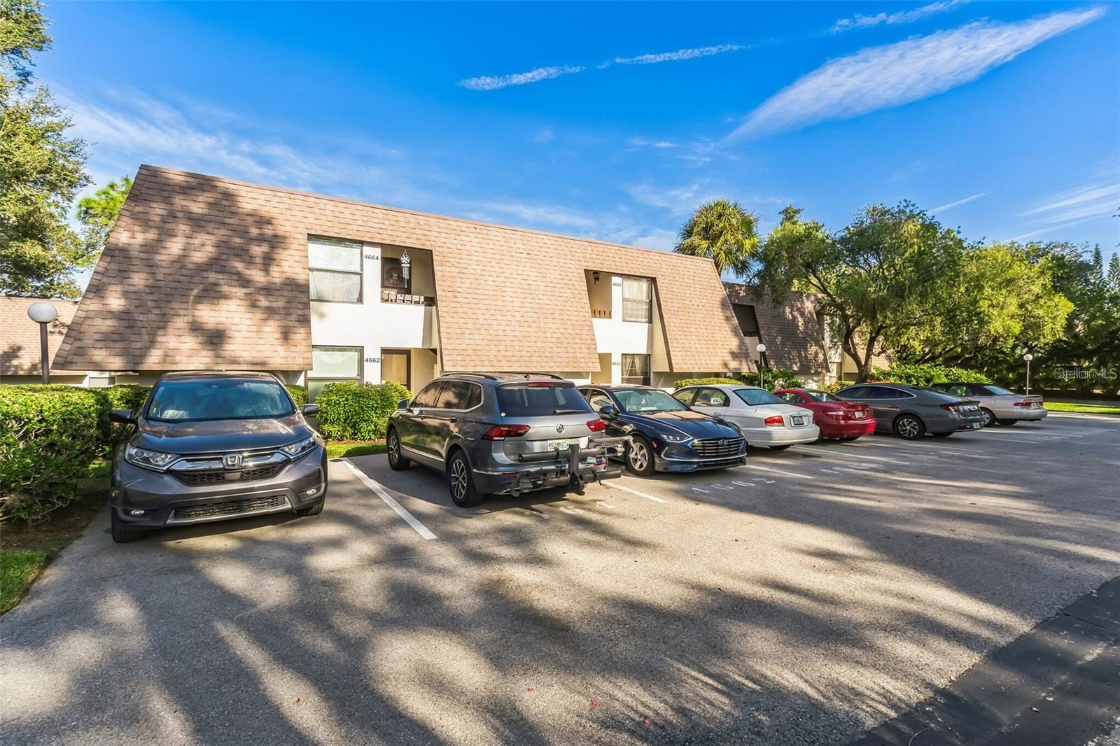 PINEBROOK HOLLOW - Residential