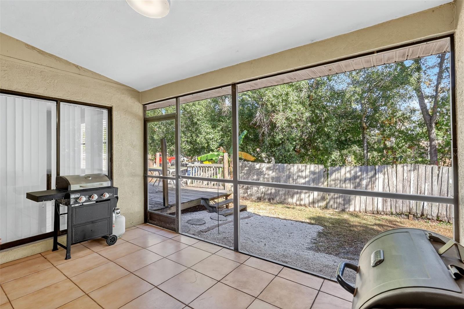 MADISON PARK - Residential