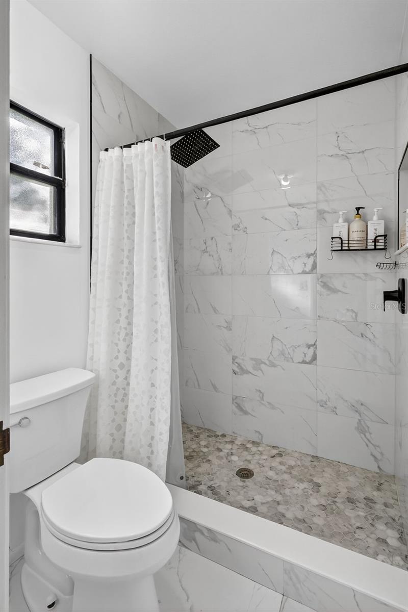 MADISON PARK - Residential