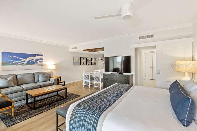 INN ON THE BEACH PH II - Residential