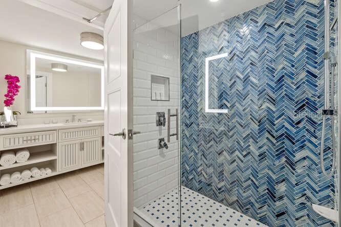 INN ON THE BEACH PH II - Residential