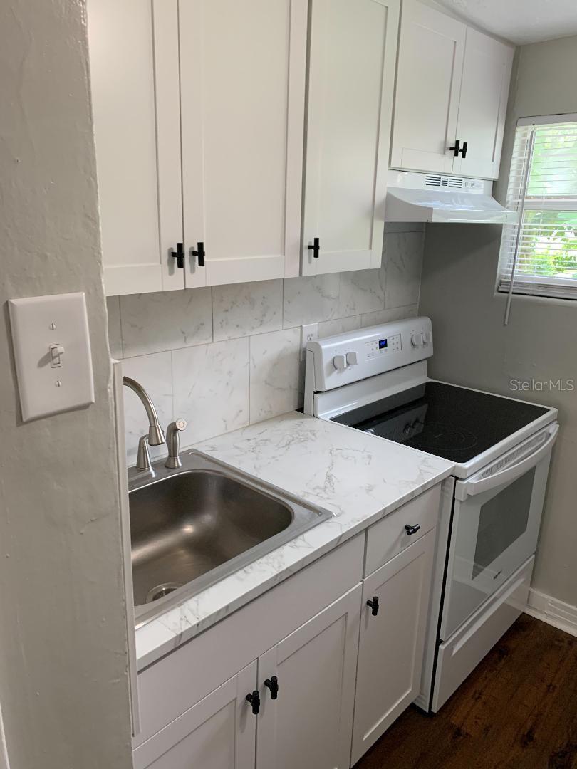 FAIRVILLA PARK - Residential Lease