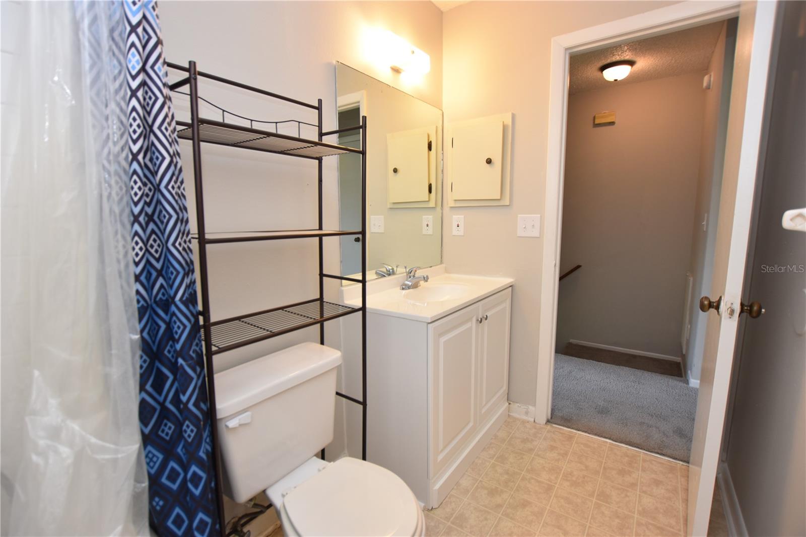 COUNTRY RIDGE ADD - Residential Lease