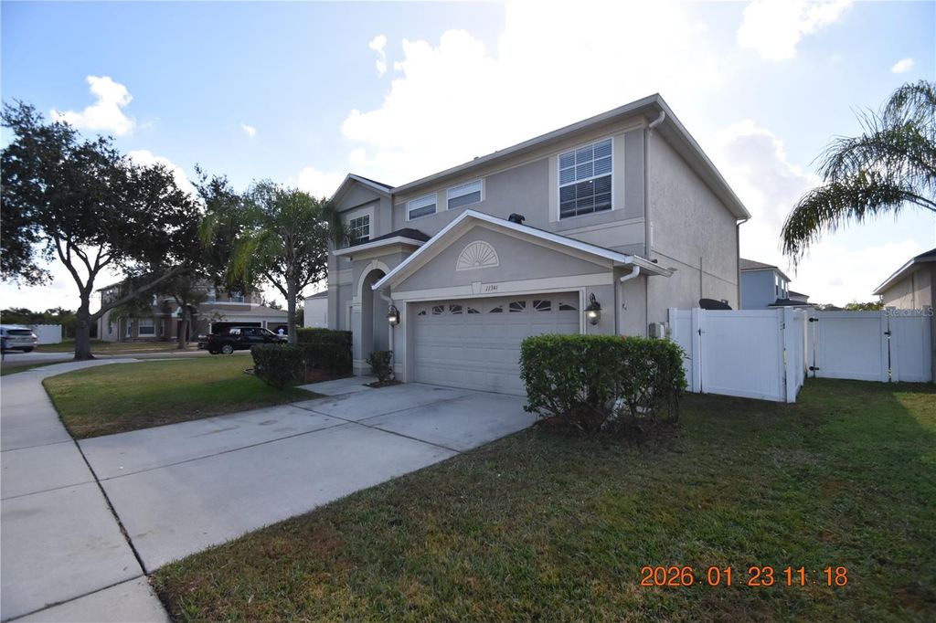 Photo of 11341 Callaway Pond Drive, Riverview, FL 33579 (MLS # TB8470436)