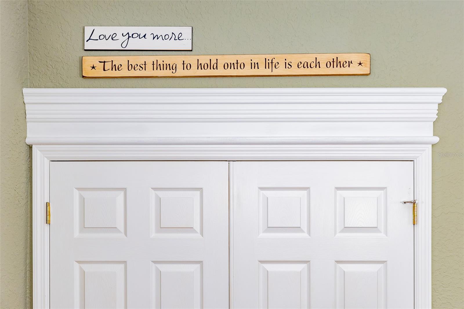 SUMMERGLEN - Residential