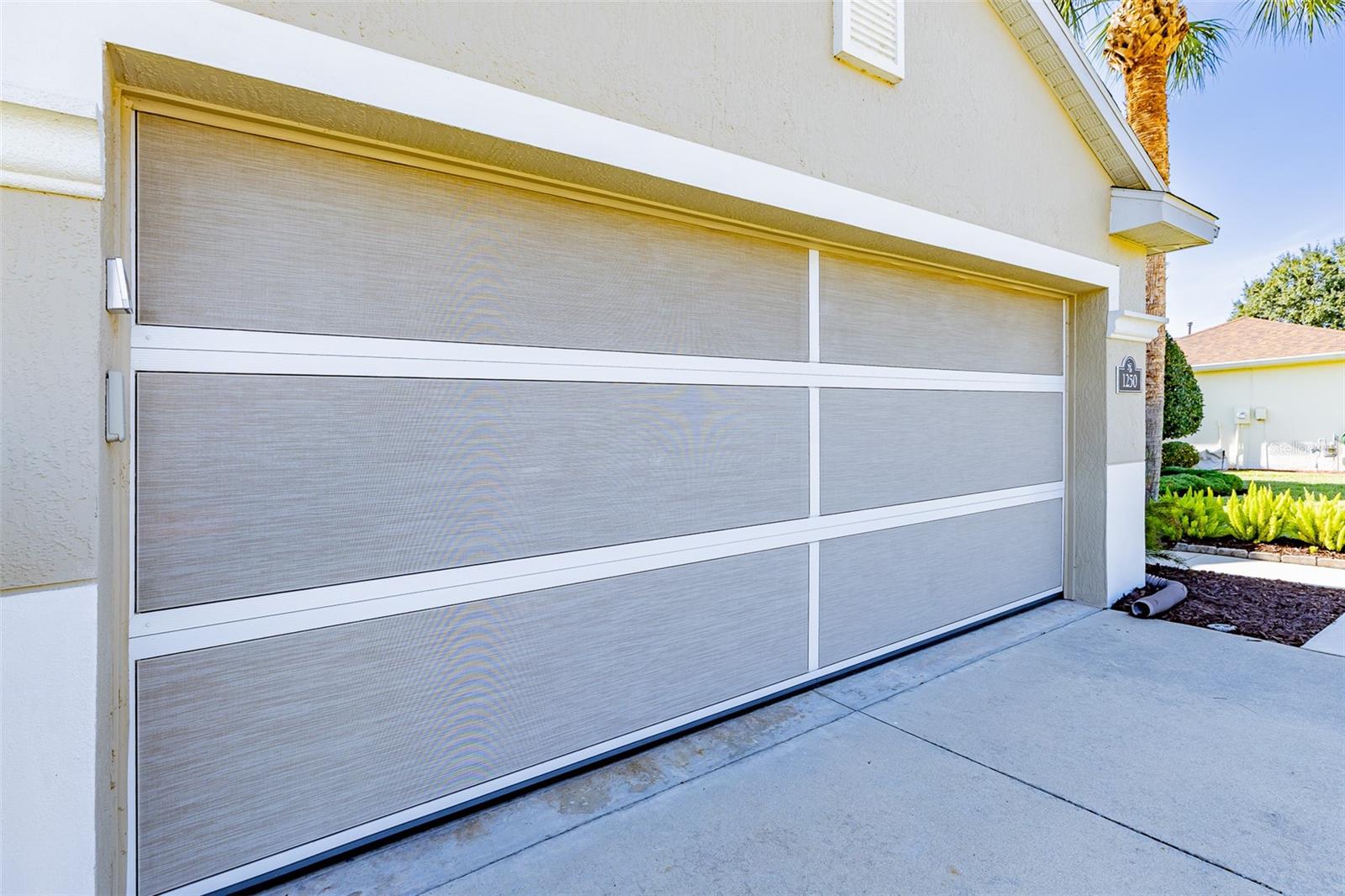 SUMMERGLEN - Residential