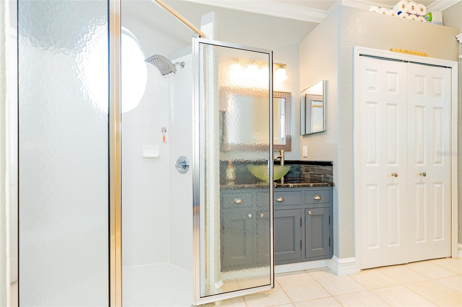 SUMMERGLEN - Residential