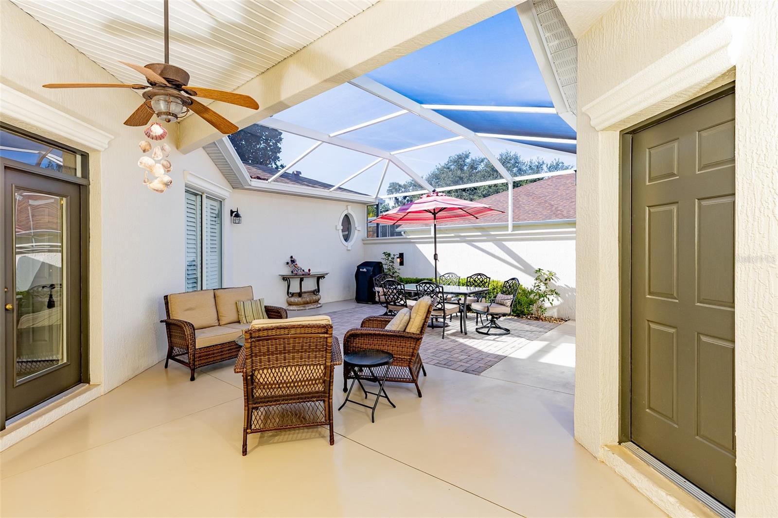 SUMMERGLEN - Residential