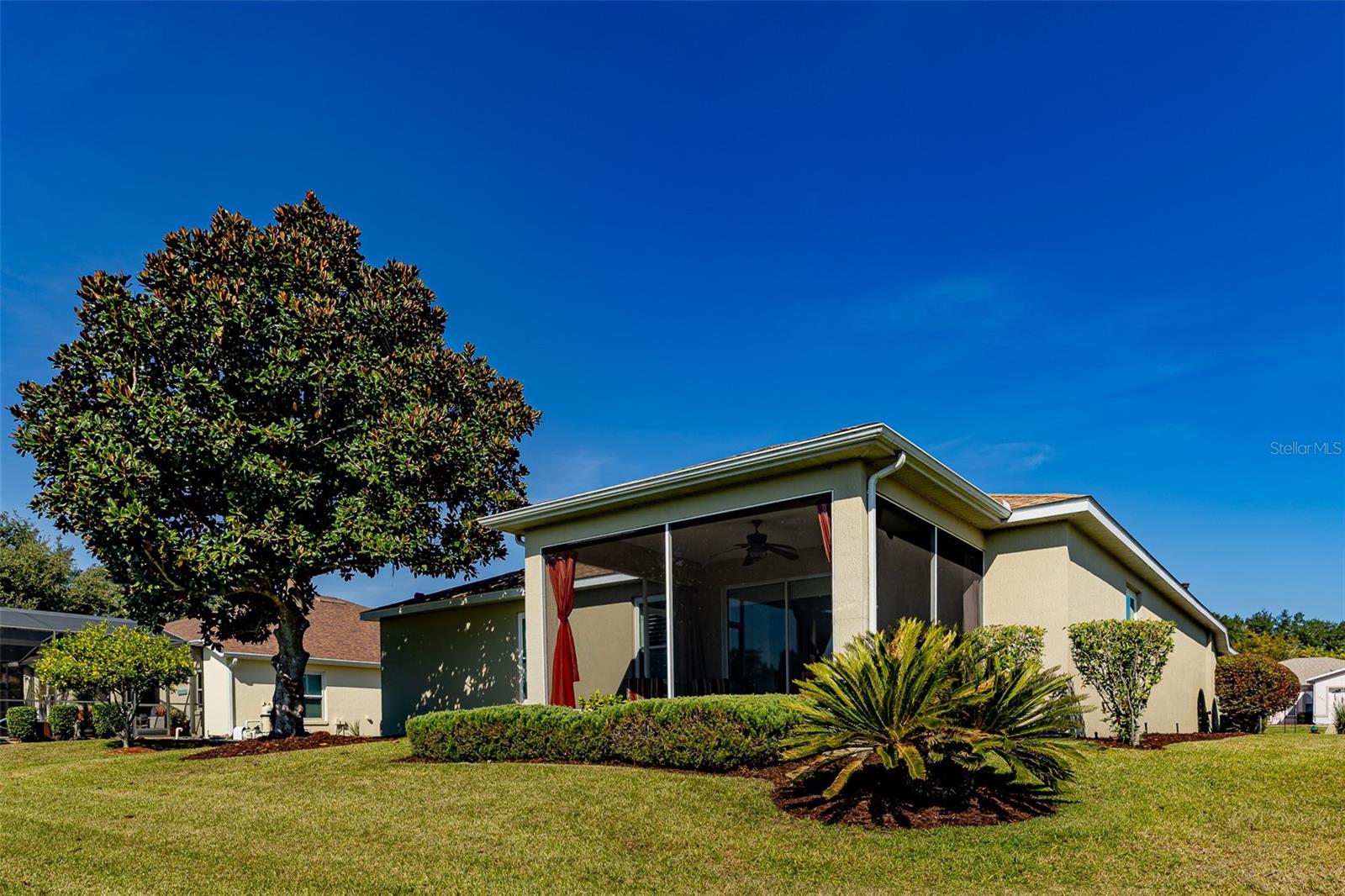 SUMMERGLEN - Residential