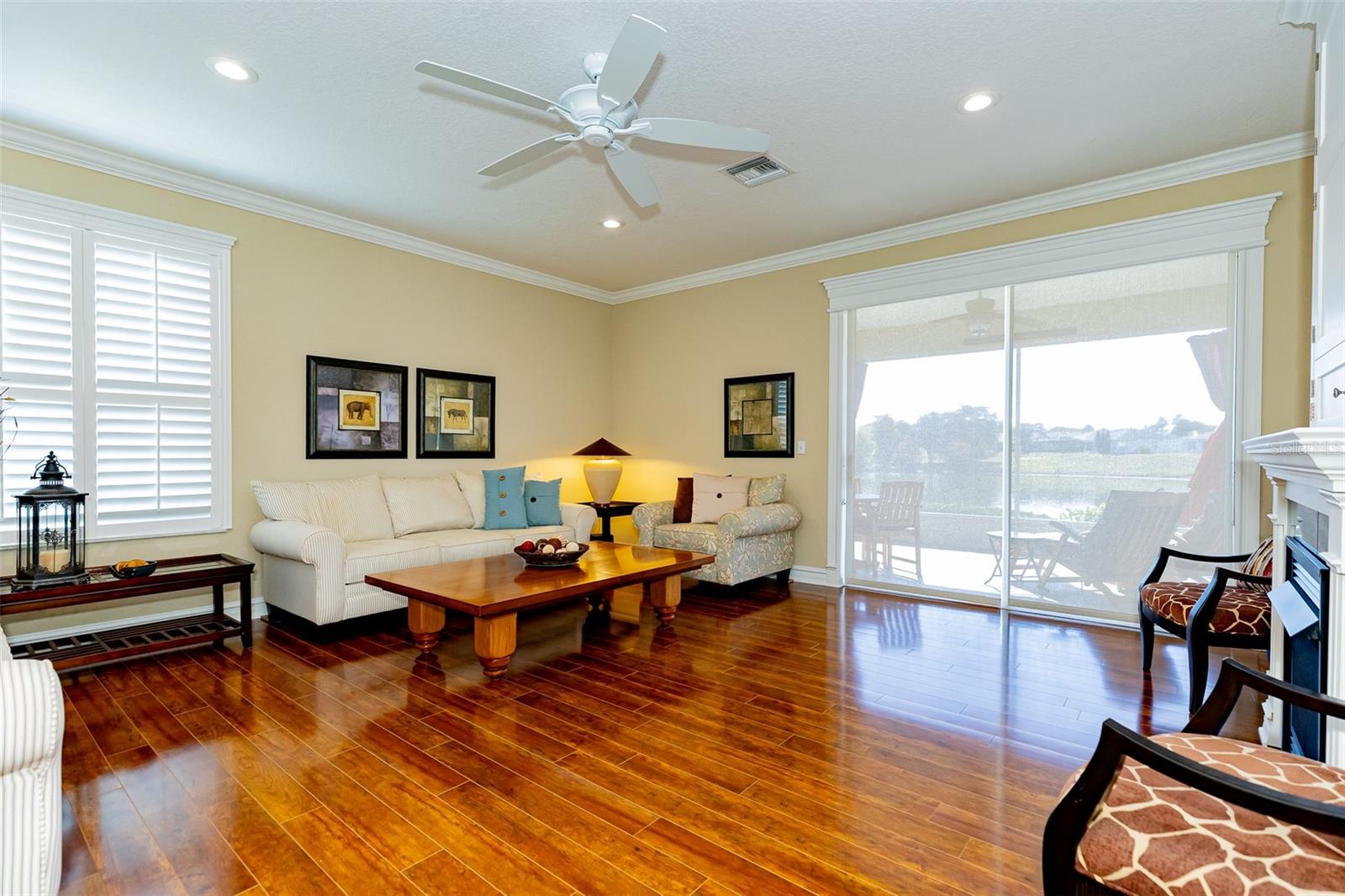 SUMMERGLEN - Residential