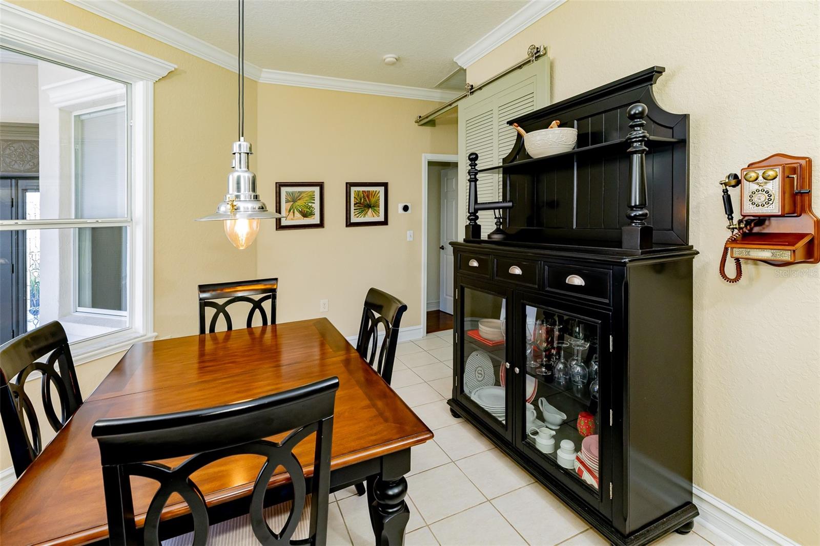 SUMMERGLEN - Residential