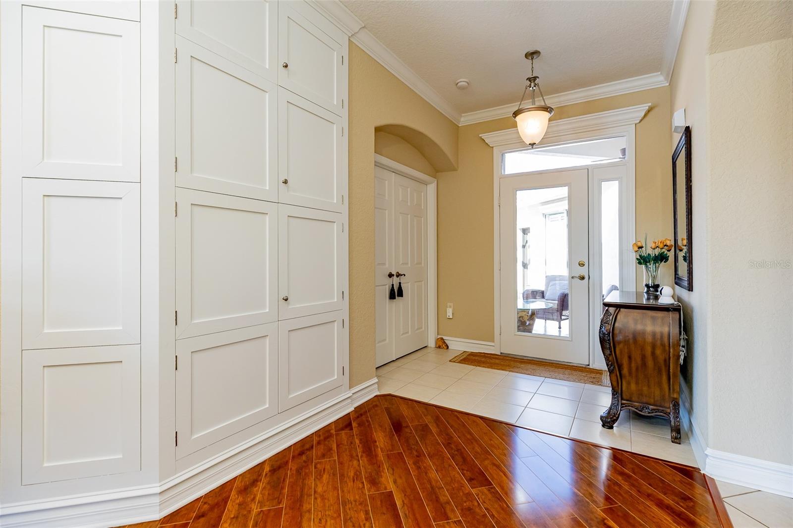 SUMMERGLEN - Residential