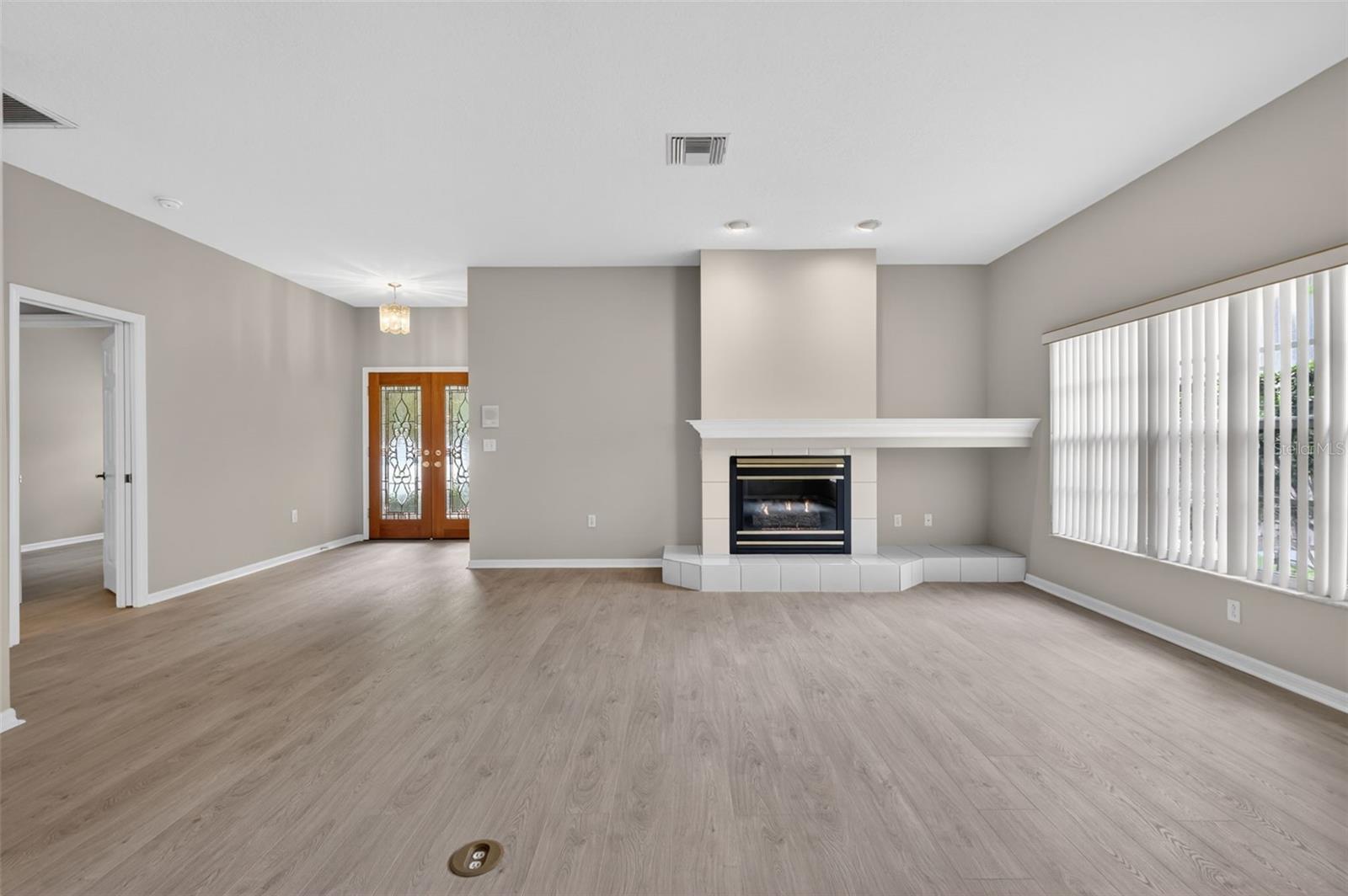 4856 WESTCHESTER COURT