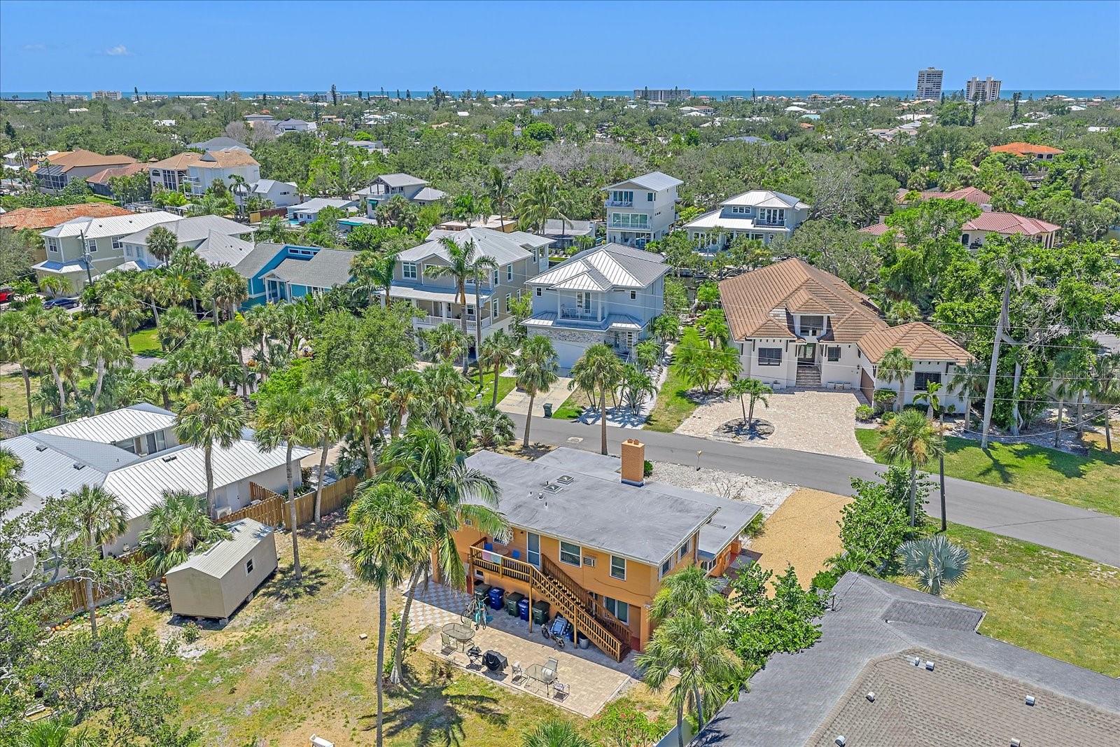 SIESTA BEACH - Residential Income