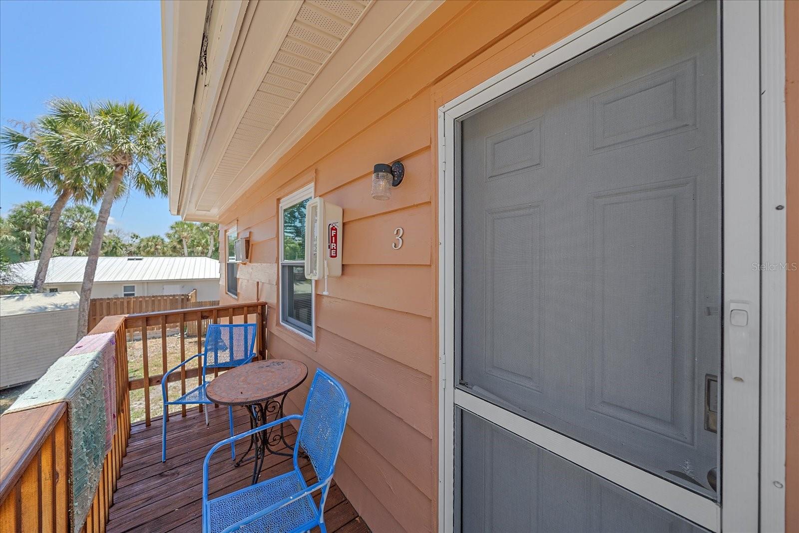 SIESTA BEACH - Residential Income