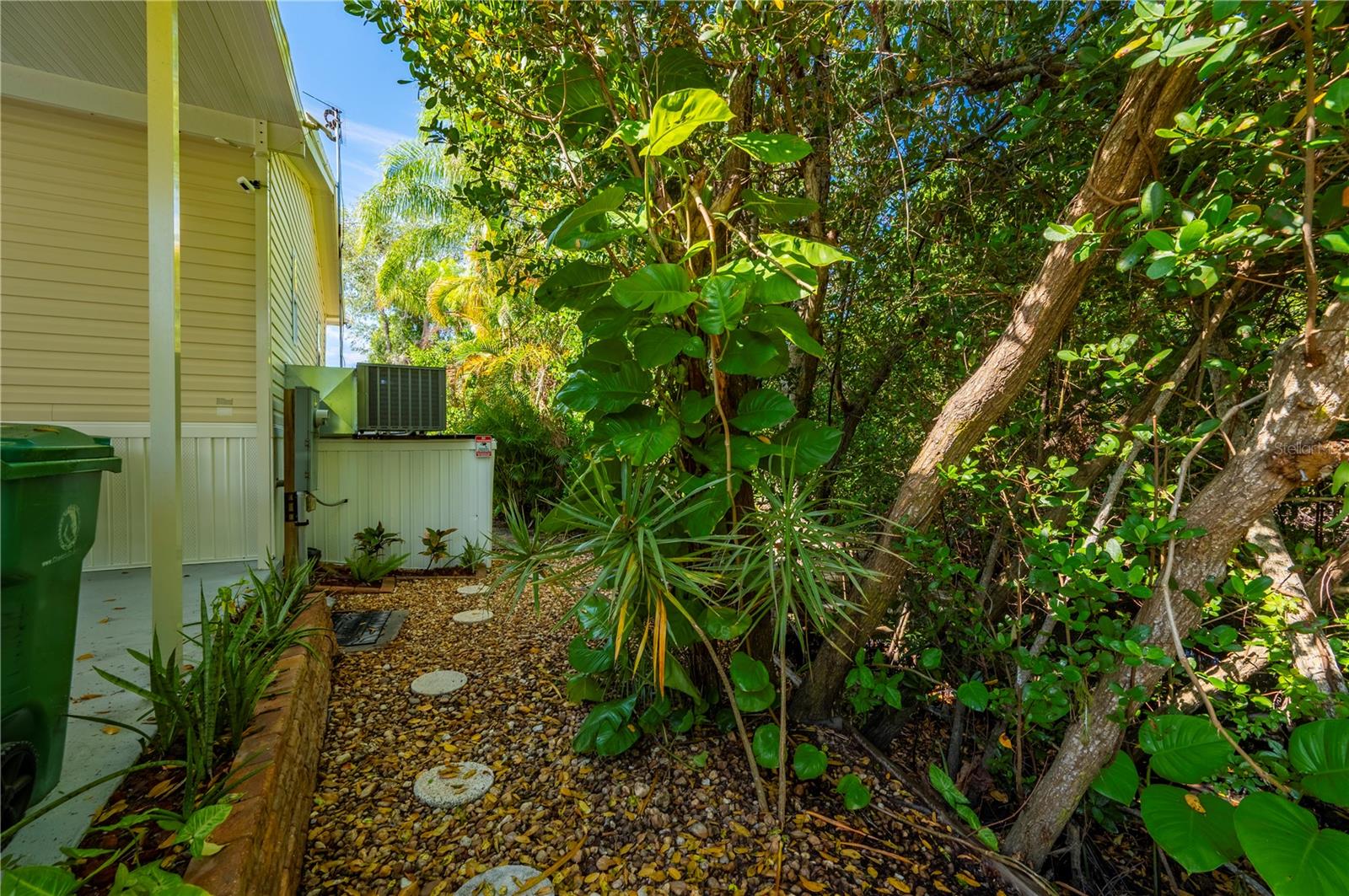 MARY LU MHP - Residential