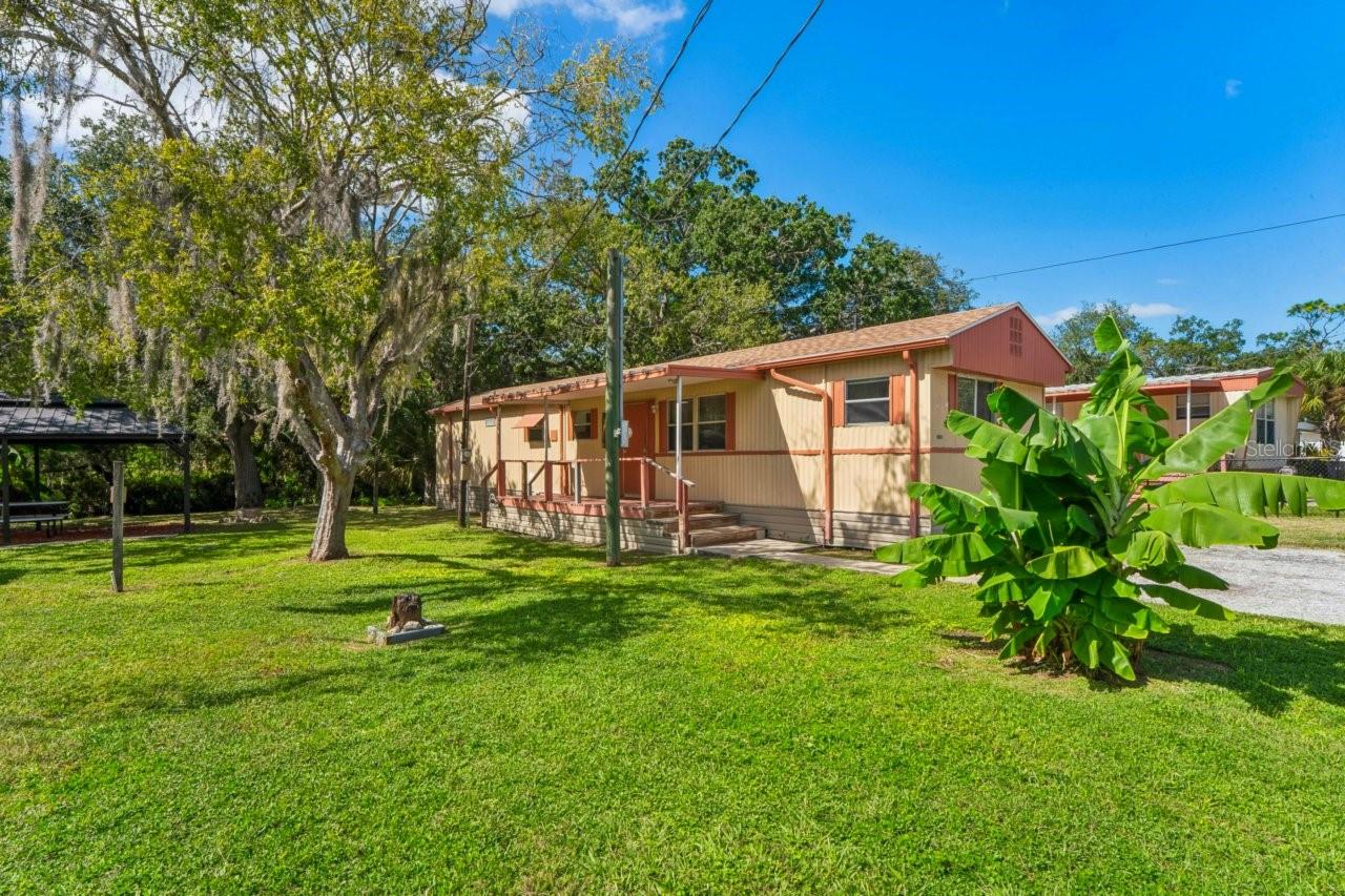 14621 & 14617 CORAL DRIVE
