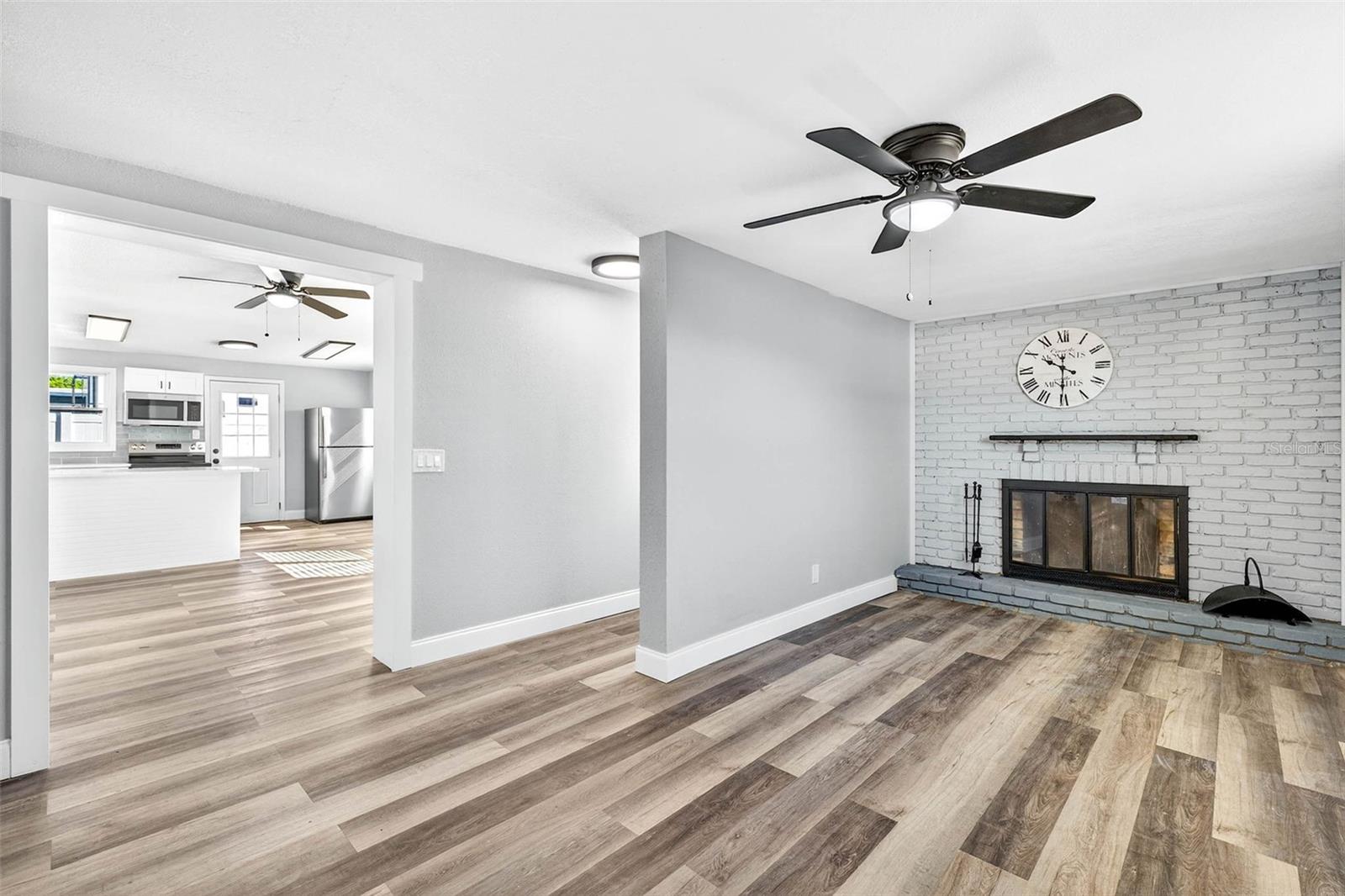 CRESTRIDGE 2ND ADD - Residential