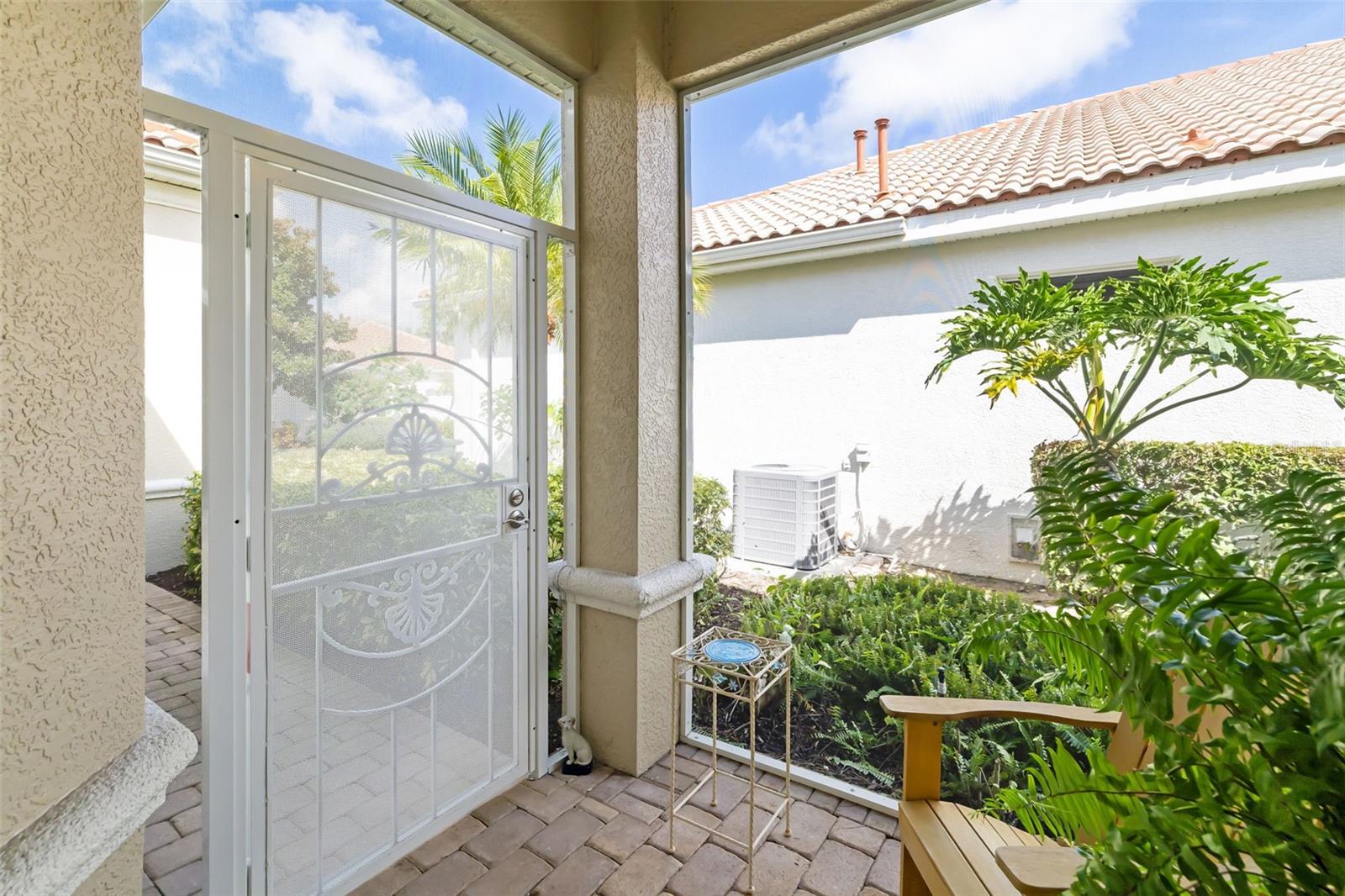 7164 RUE DE PALISADES 5