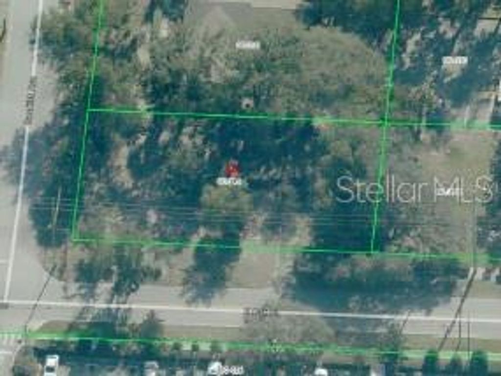 Photo of 140 E Oak Street, Apopka, FL 32703 (MLS # O6420064)