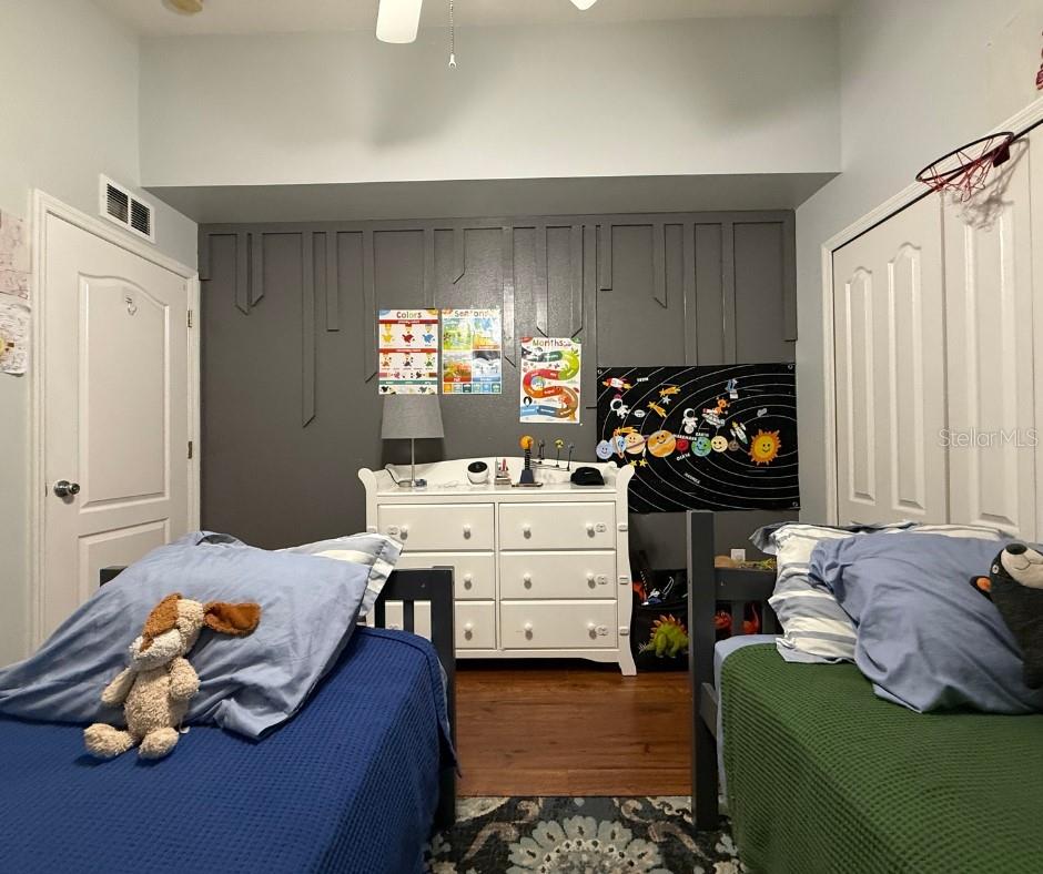 KINGS LAKE PH 1B UNIT 2 - Residential Lease