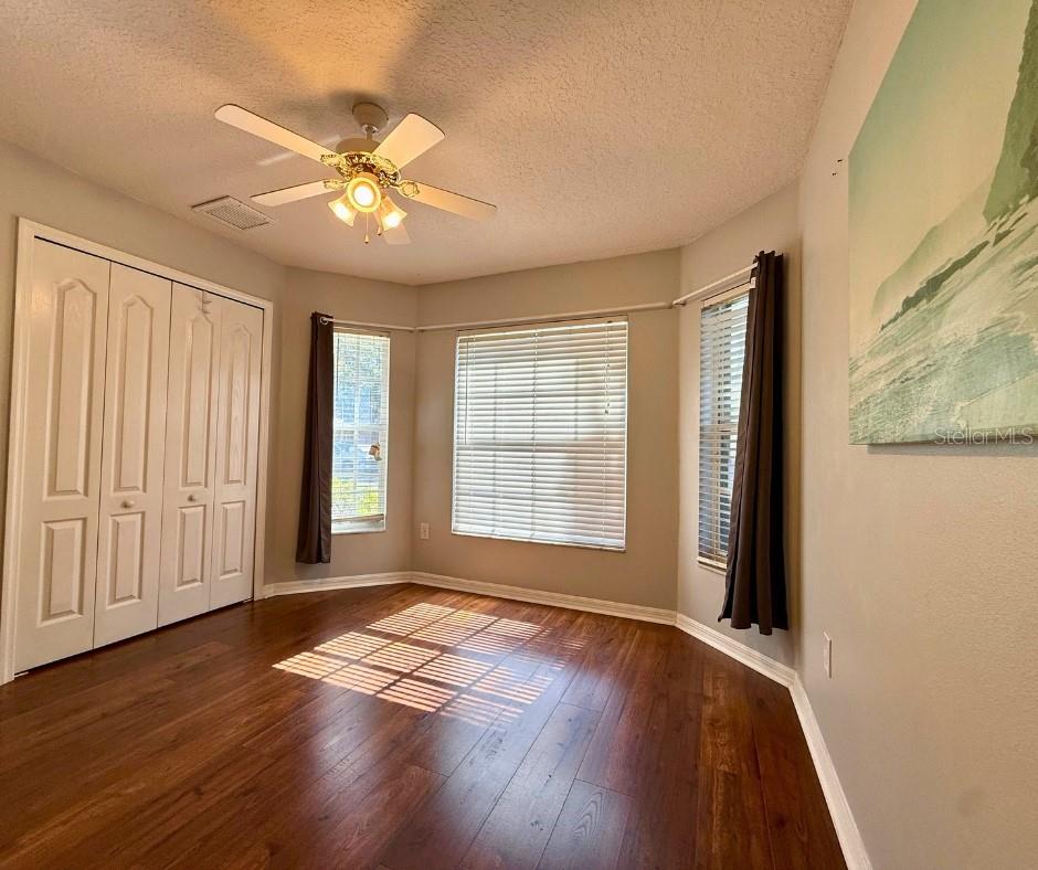 KINGS LAKE PH 1B UNIT 2 - Residential Lease