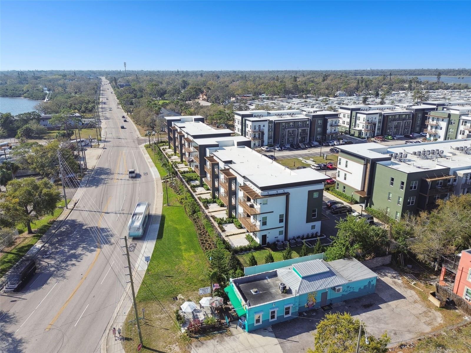 BUNGALOW TERRACE - Commercial Sale