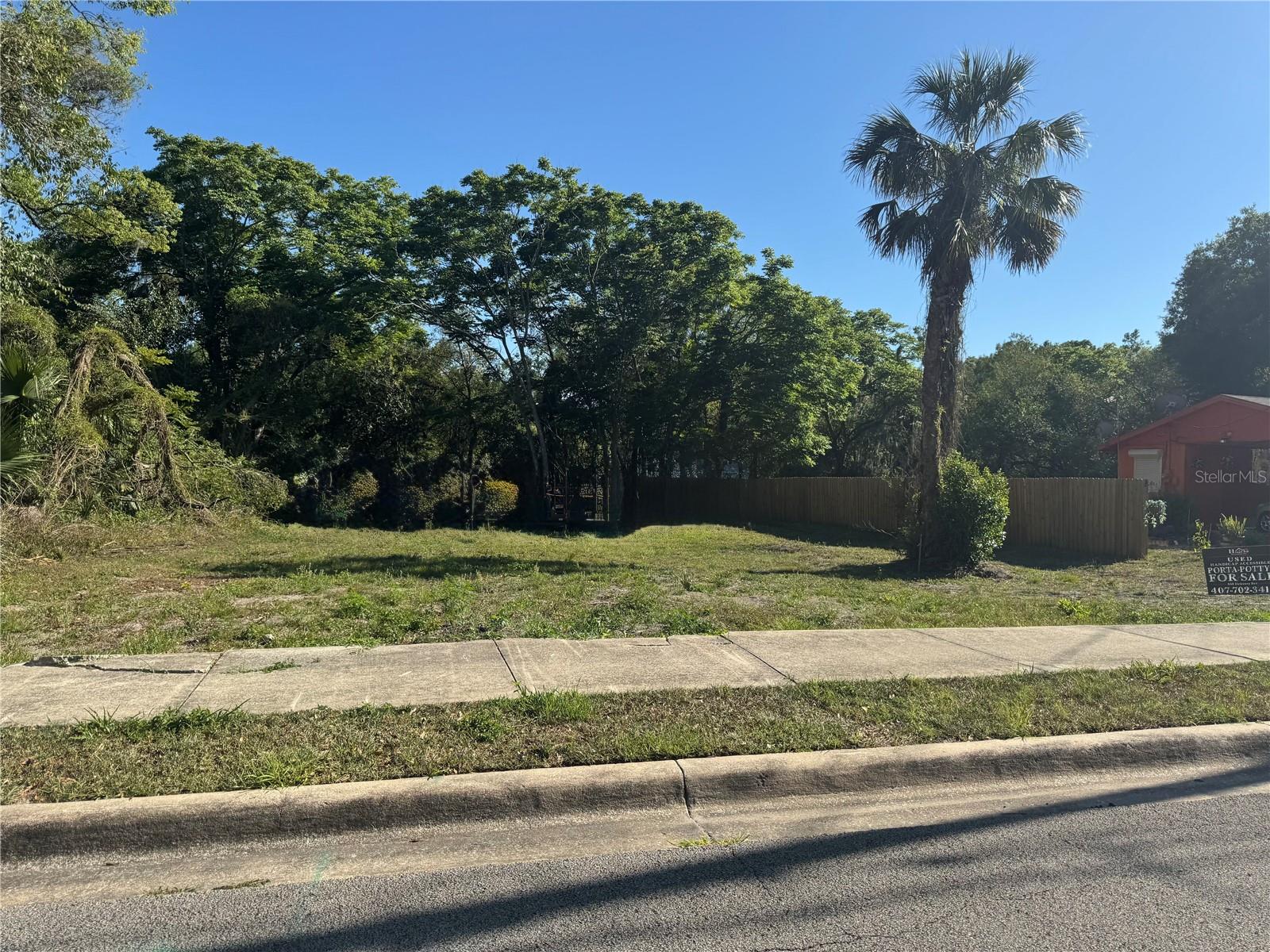 Buildable Lot for Sale – 536 W Hubbard Ave, DeLand, FL
Don’t miss this opportunity to own a cleared and build-ready lot in the heart of DeLand! Located on a quiet residential street, this property offers city water and sewer access, saving you time and money when you’re ready to build.
Nestled just minutes from historic downtown DeLand and I-4, this lot combines convenience with tranquility—perfect for your custom dream home or a savvy investment property.
Property Highlights:
• Lot Size: Approximately 10,223 sq ft
• City Water & Sewer Available
• Cleared and Ready for Construction
• No HOA
• Paved Road Access
• Close to Downtown, Shops, Restaurants, and Schools
Whether you’re a builder, investor, or future homeowner, this parcel offers fantastic value in a growing area.