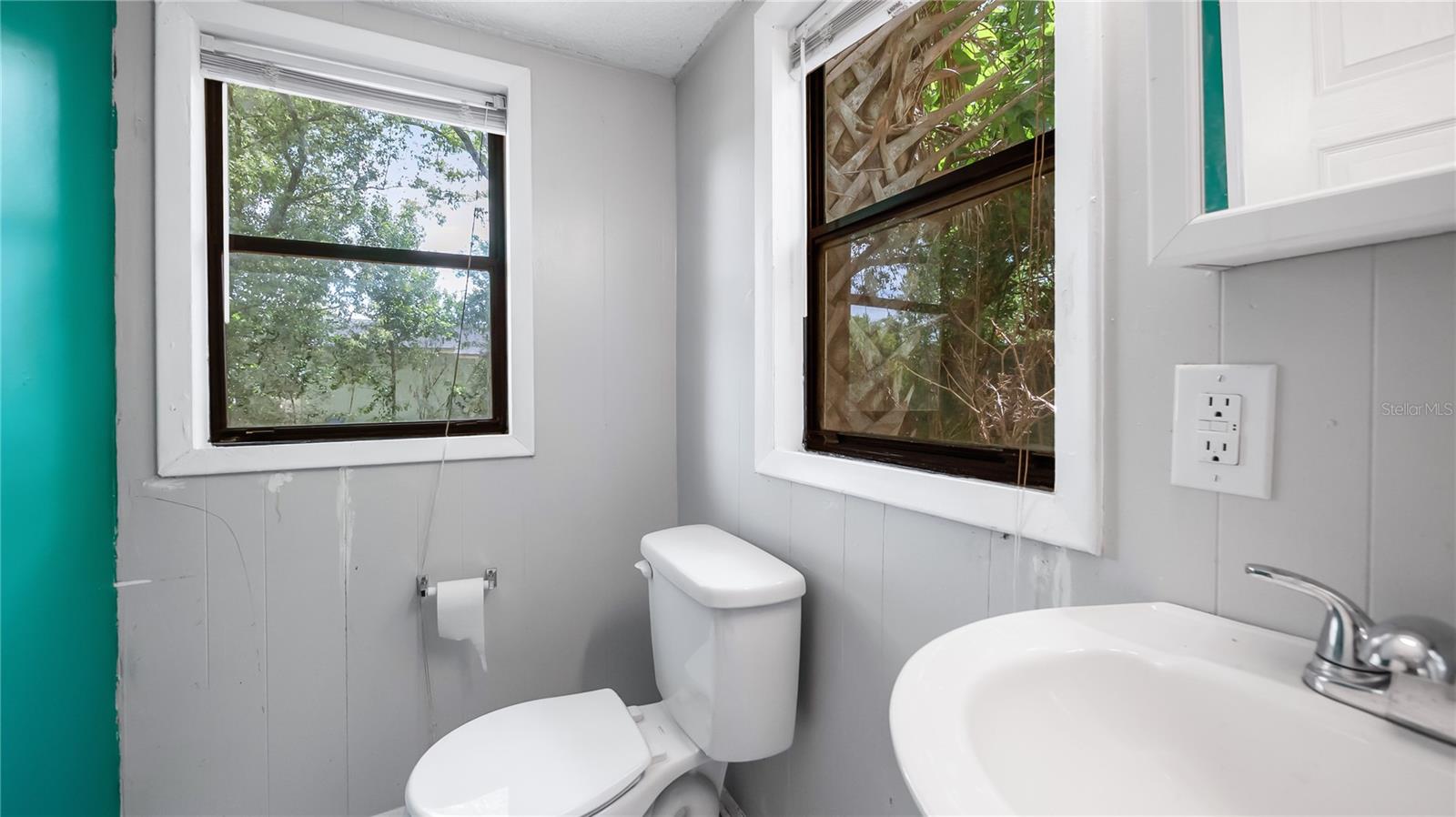 PACKARDS 1ST ADD TO MIDWAY - Residential