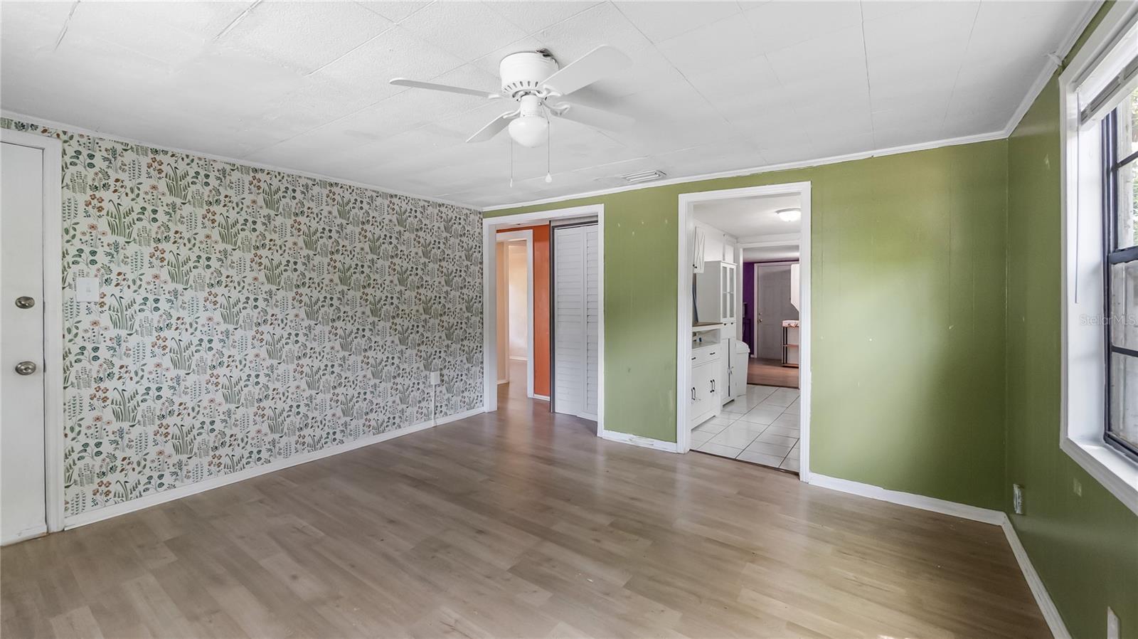 PACKARDS 1ST ADD TO MIDWAY - Residential