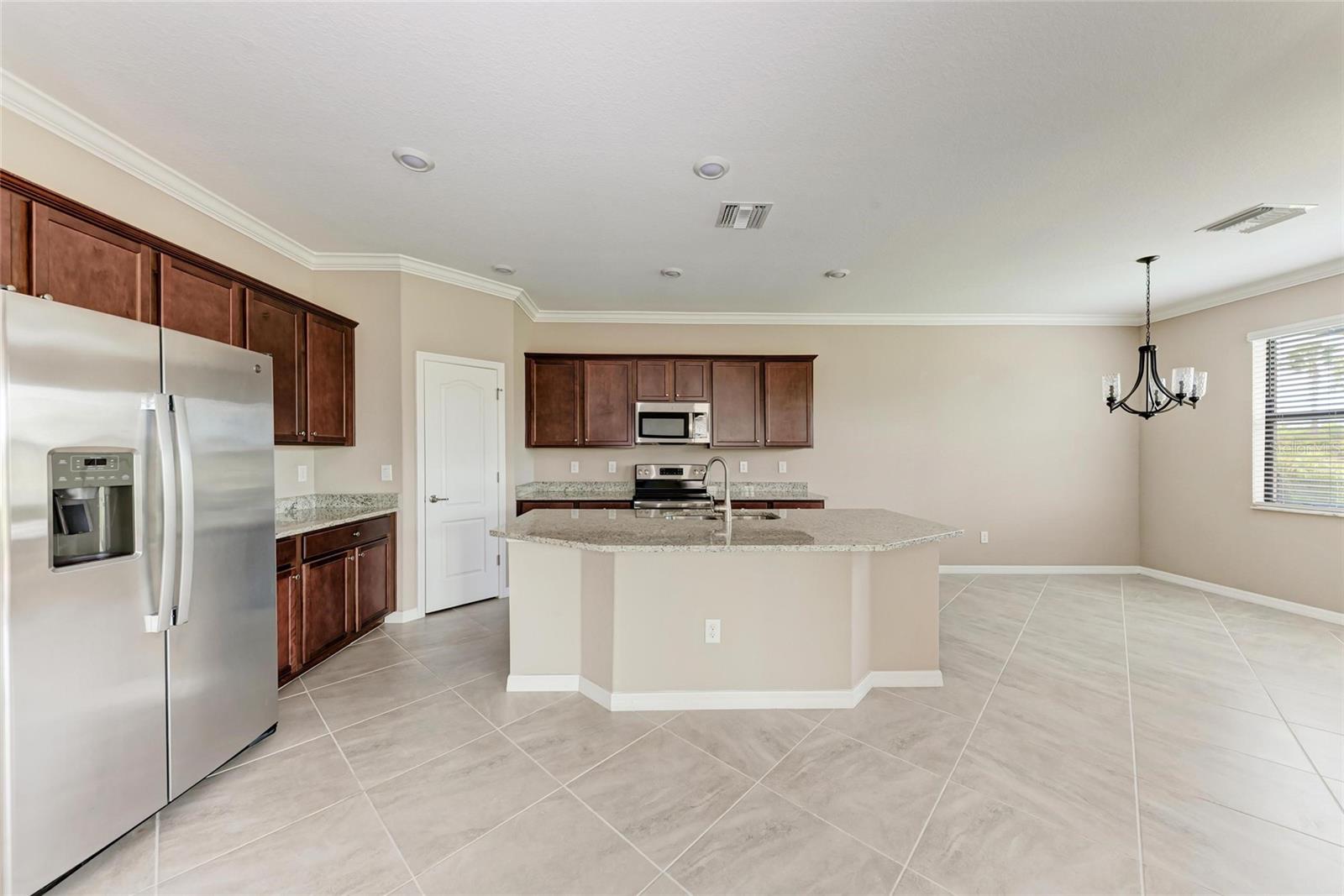 SARASOTA NATIONAL PH 13B - Residential
