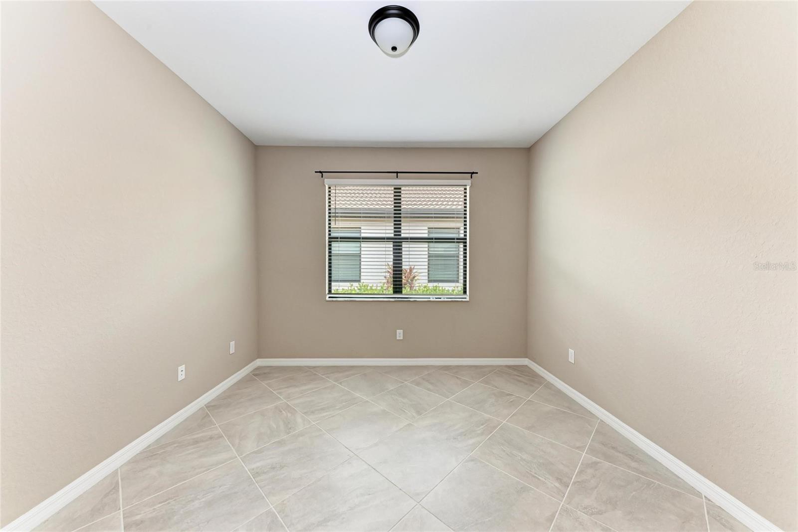 SARASOTA NATIONAL PH 13B - Residential
