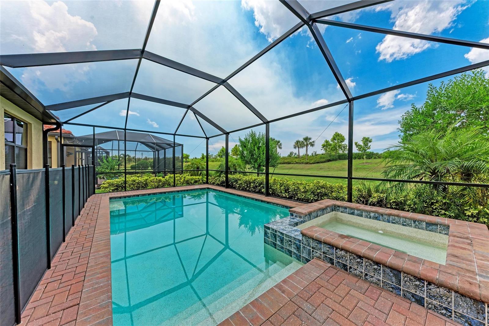 SARASOTA NATIONAL PH 13B - Residential