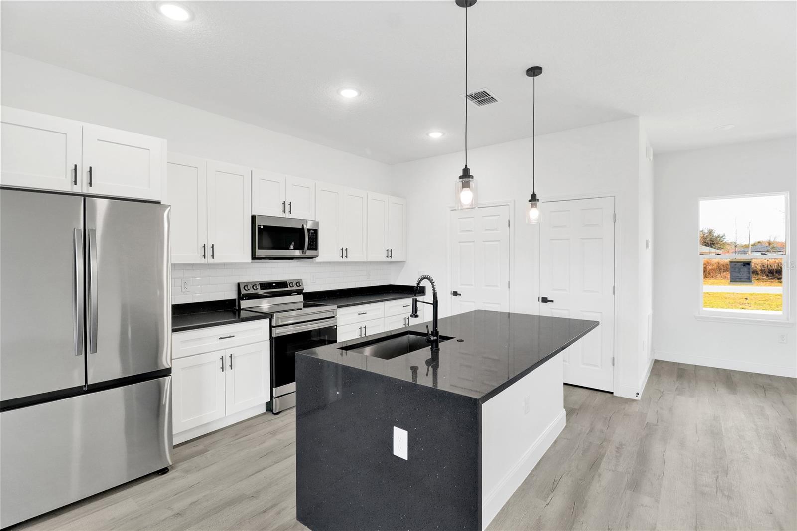 MARION OAKS UN 01 - Residential